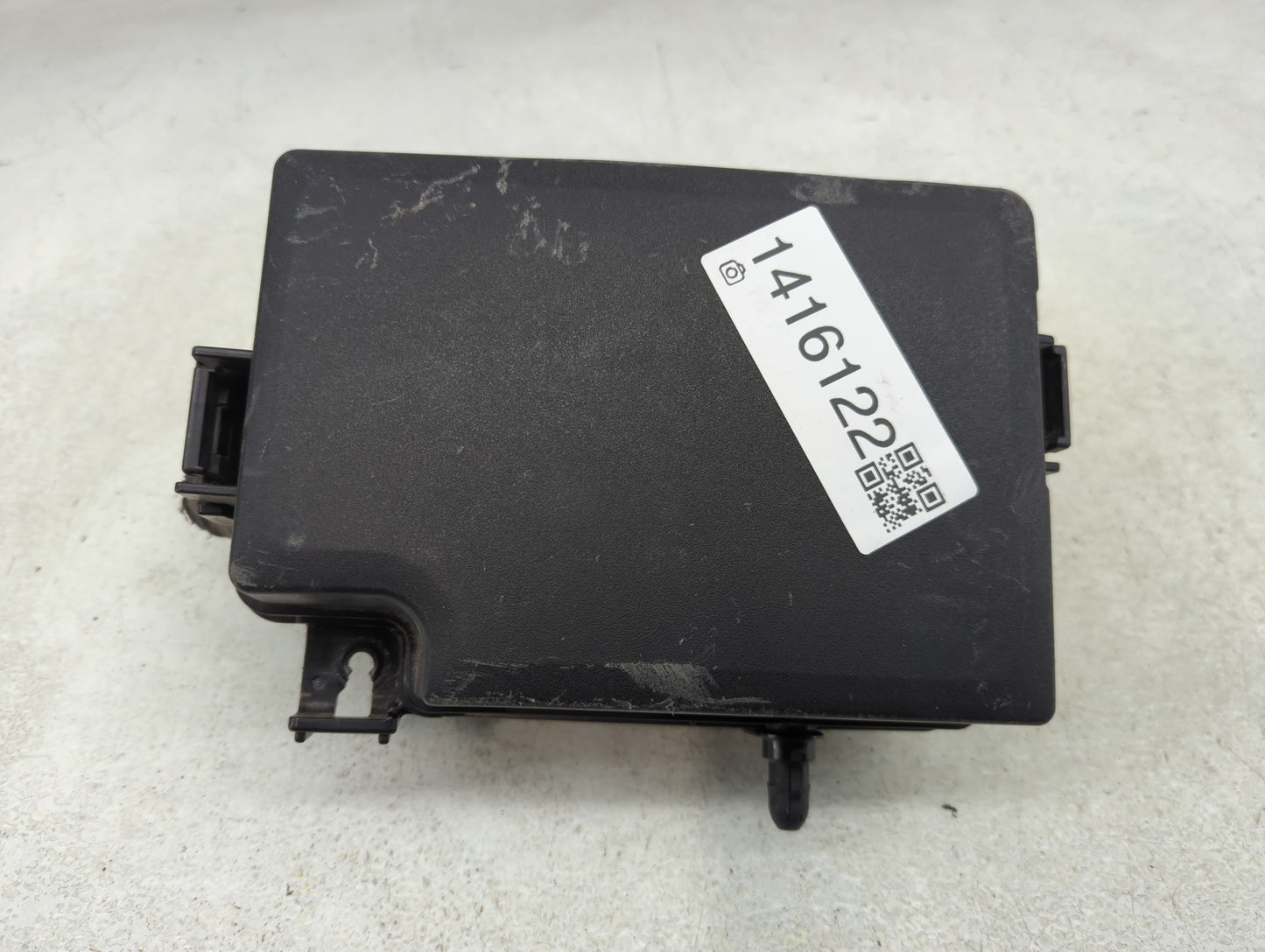 2018-2021 Hyundai Kona Fusebox Fuse Box Panel Relay Module P/N:91956-J9520 Fits Fits 2018 2019 2020 2021 OEM Used Auto Parts