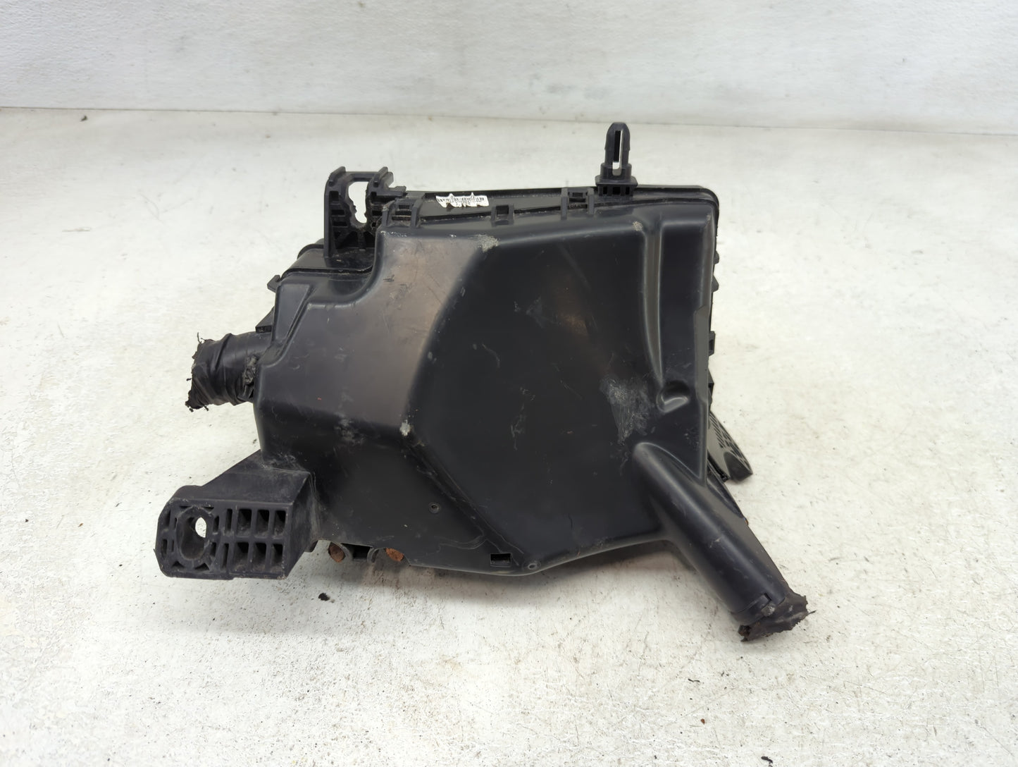2018-2021 Hyundai Kona Fusebox Fuse Box Panel Relay Module P/N:91956-J9520 Fits Fits 2018 2019 2020 2021 OEM Used Auto Parts