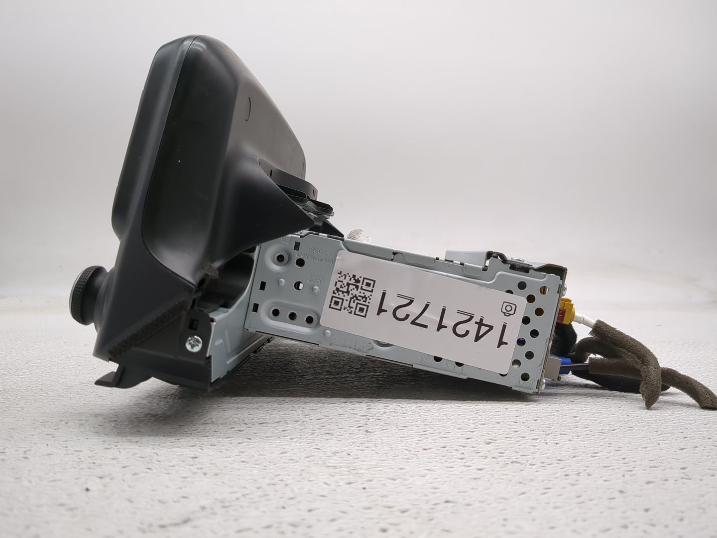 2019-2021 Hyundai Kona Radio AM FM Cd Player Receiver Replacement P/N:96160-J9160TMT Fits Fits 2019 2020 2021 OEM Used Auto 