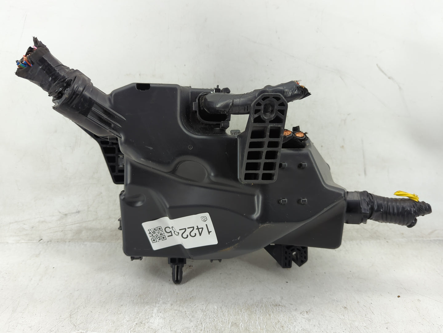 2018-2021 Hyundai Kona Fusebox Fuse Box Panel Relay Module P/N:18981-09010 18980-10110, 18980-10100 Fits Fits 2018 2019 2020