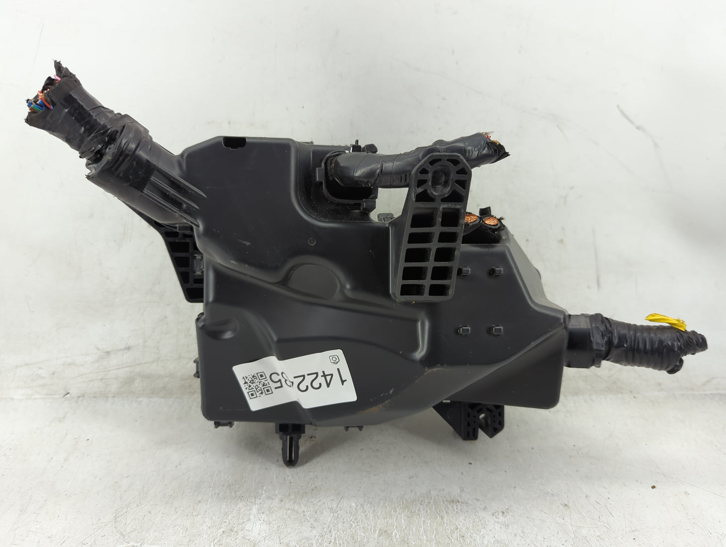 2018-2021 Hyundai Kona Fusebox Fuse Box Panel Relay Module P/N:18981-09010 18980-10110, 18980-10100 Fits Fits 2018 2019 2020