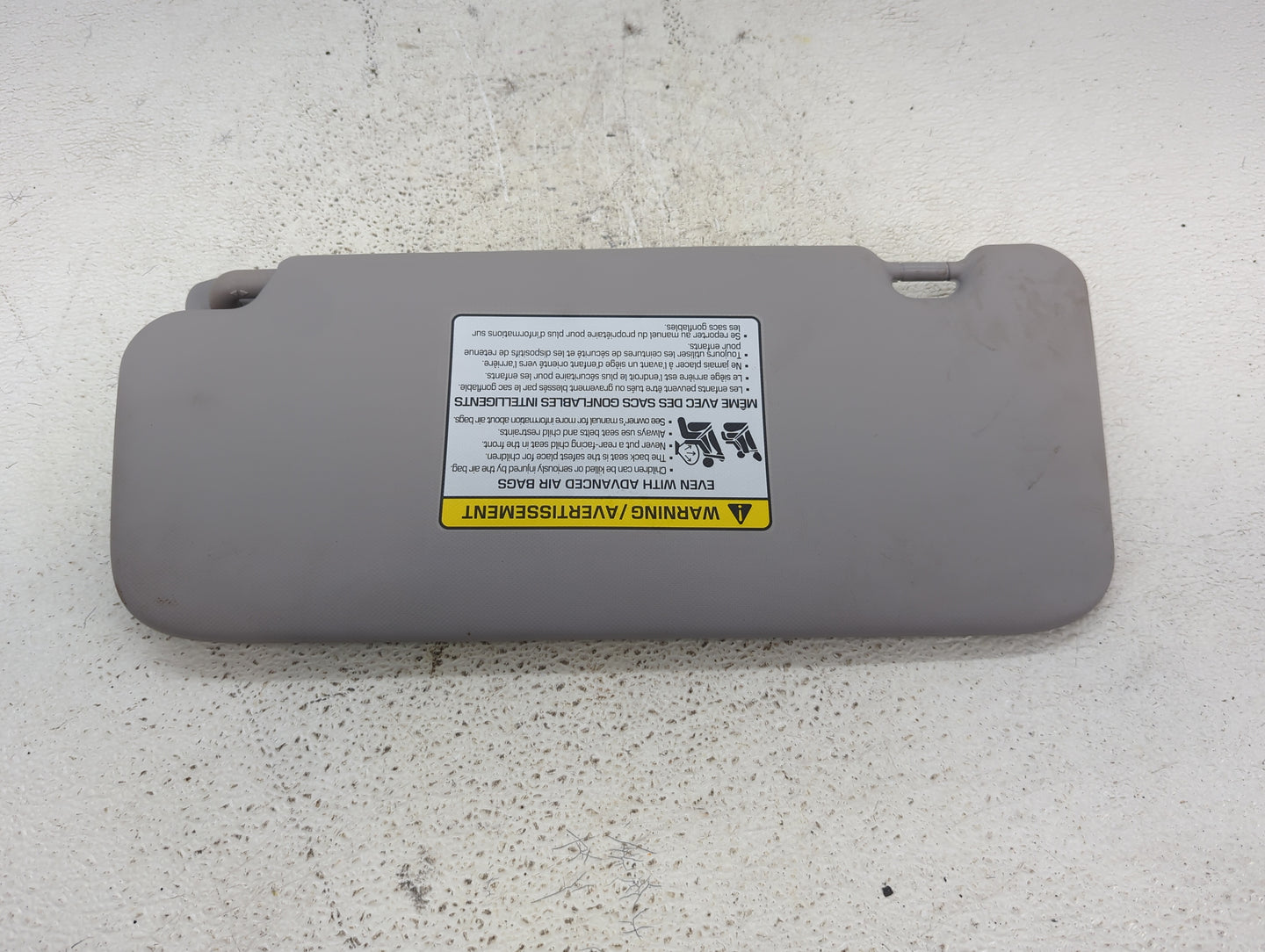 2018-2021 Hyundai Kona Sun Visor Shade Replacement Passenger Right Mirror Fits Fits 2018 2019 2020 2021 OEM Used Auto Parts 