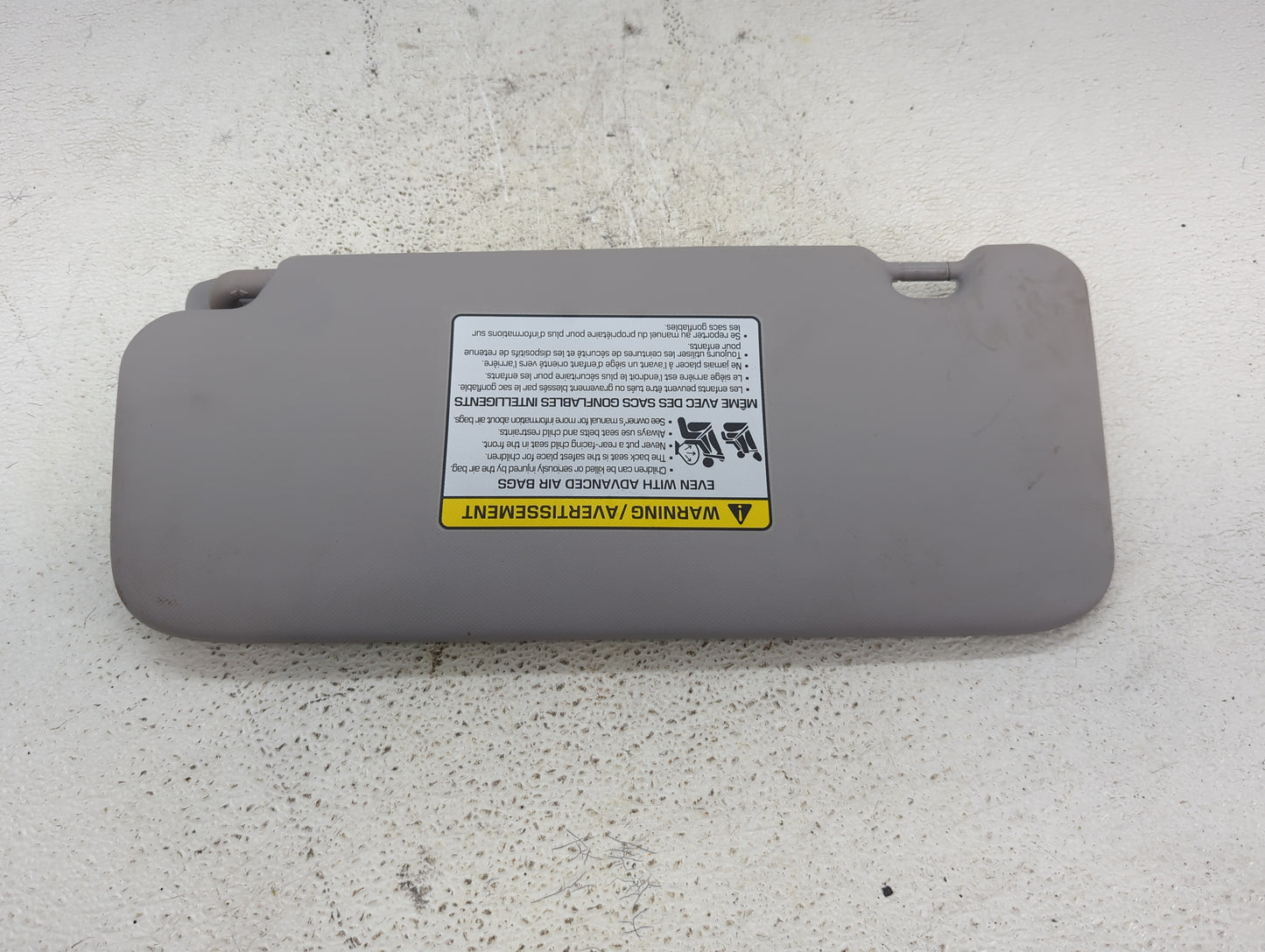 2018-2021 Hyundai Kona Sun Visor Shade Replacement Passenger Right Mirror Fits Fits 2018 2019 2020 2021 OEM Used Auto Parts 