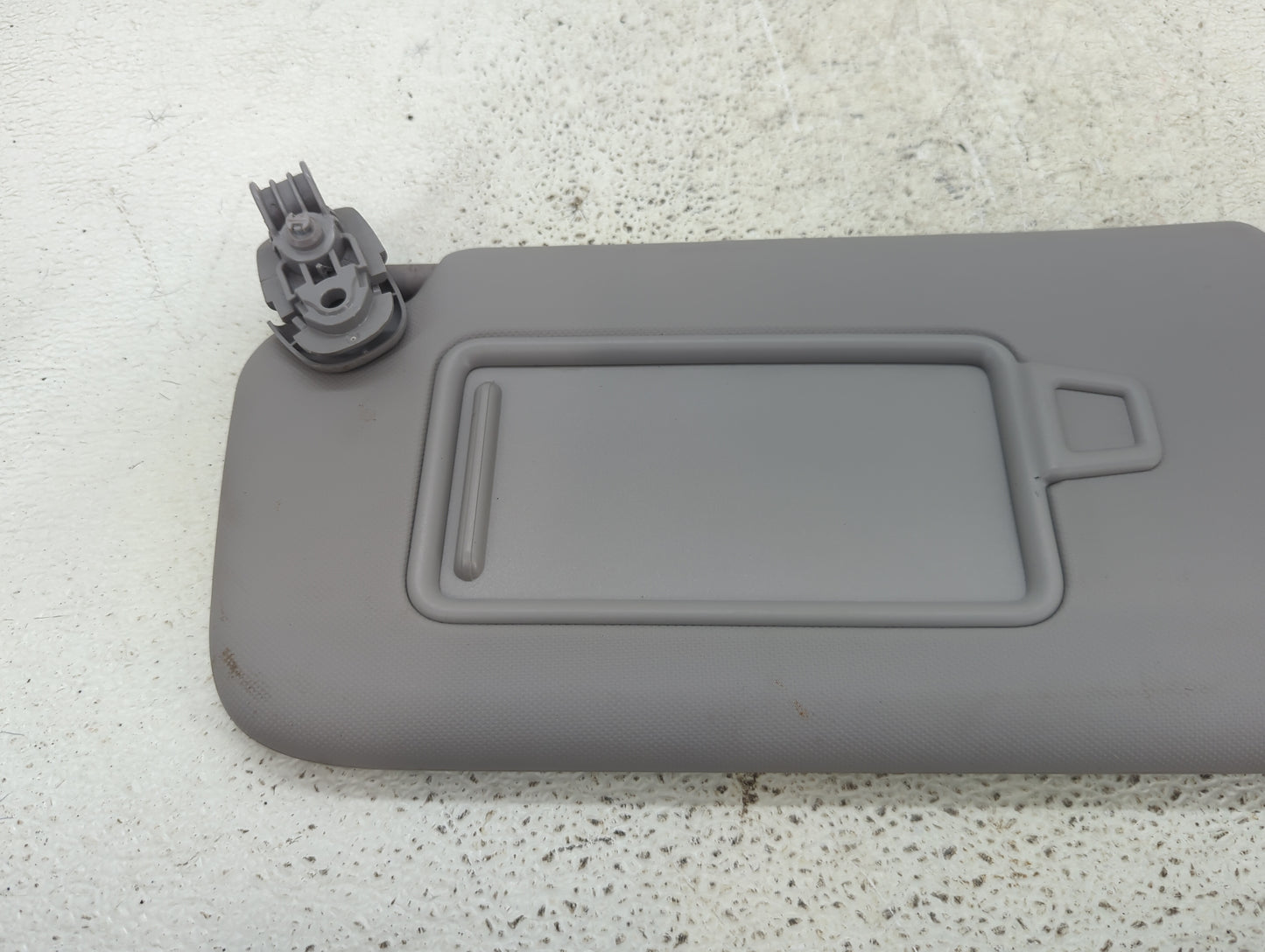 2018-2021 Hyundai Kona Sun Visor Shade Replacement Driver Left Mirror Fits Fits 2018 2019 2020 2021 OEM Used Auto Parts - Oe