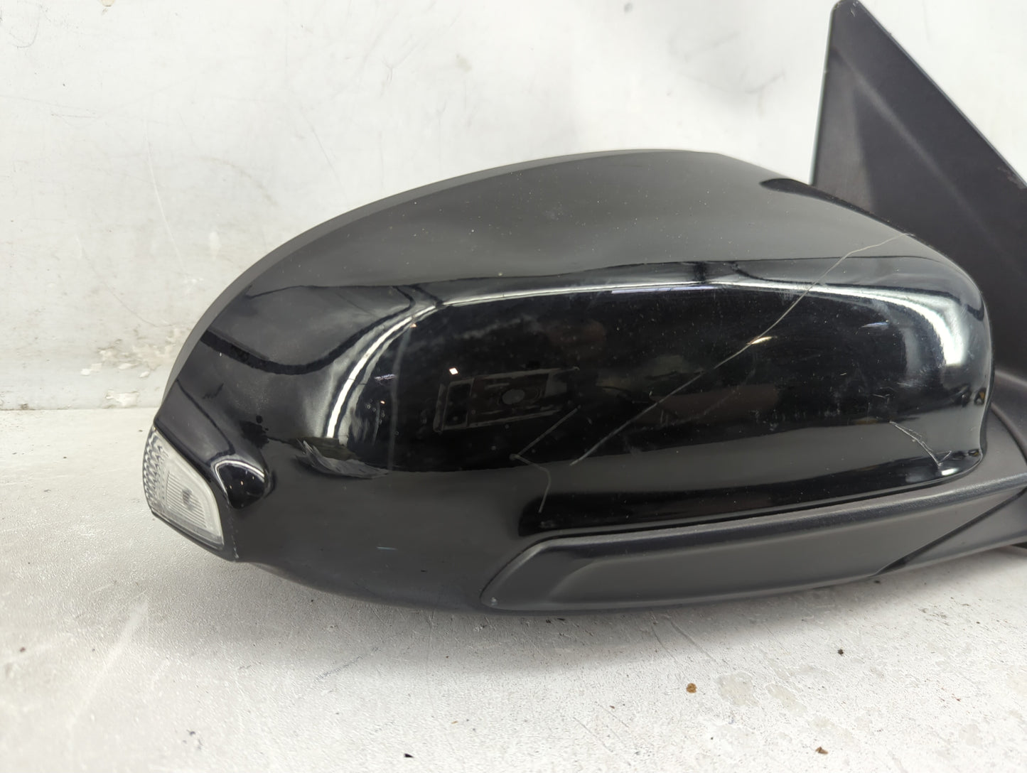 2018-2021 Hyundai Kona Passenger Right Side View Manual Door Mirror - Oemusedautoparts1.com