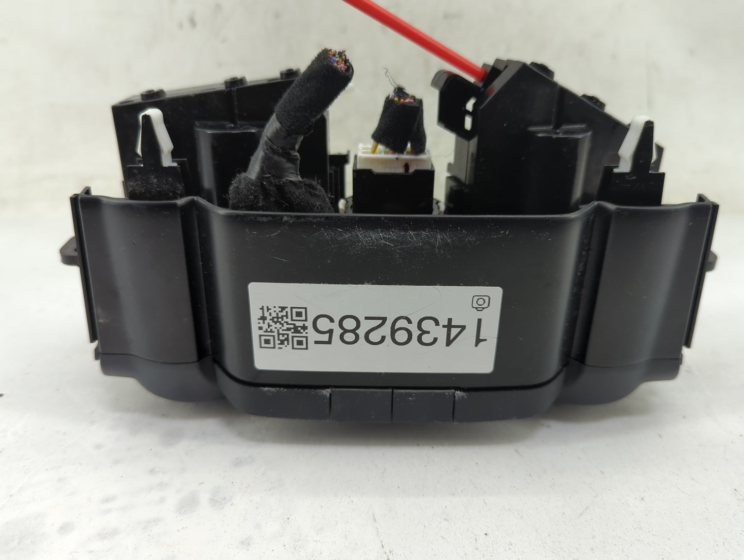 2018-2021 Hyundai Kona Climate Control Module Temperature AC/Heater Replacement P/N:97250-J9070 Fits Fits 2018 2019 2020 202