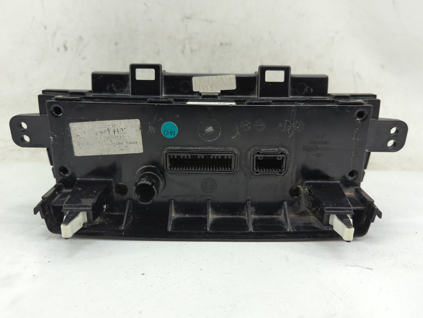2021 Hyundai Kona Climate Control Module Temperature AC/Heater Replacement P/N:97250-J9XXX Fits OEM Used Auto Parts - Oemuse