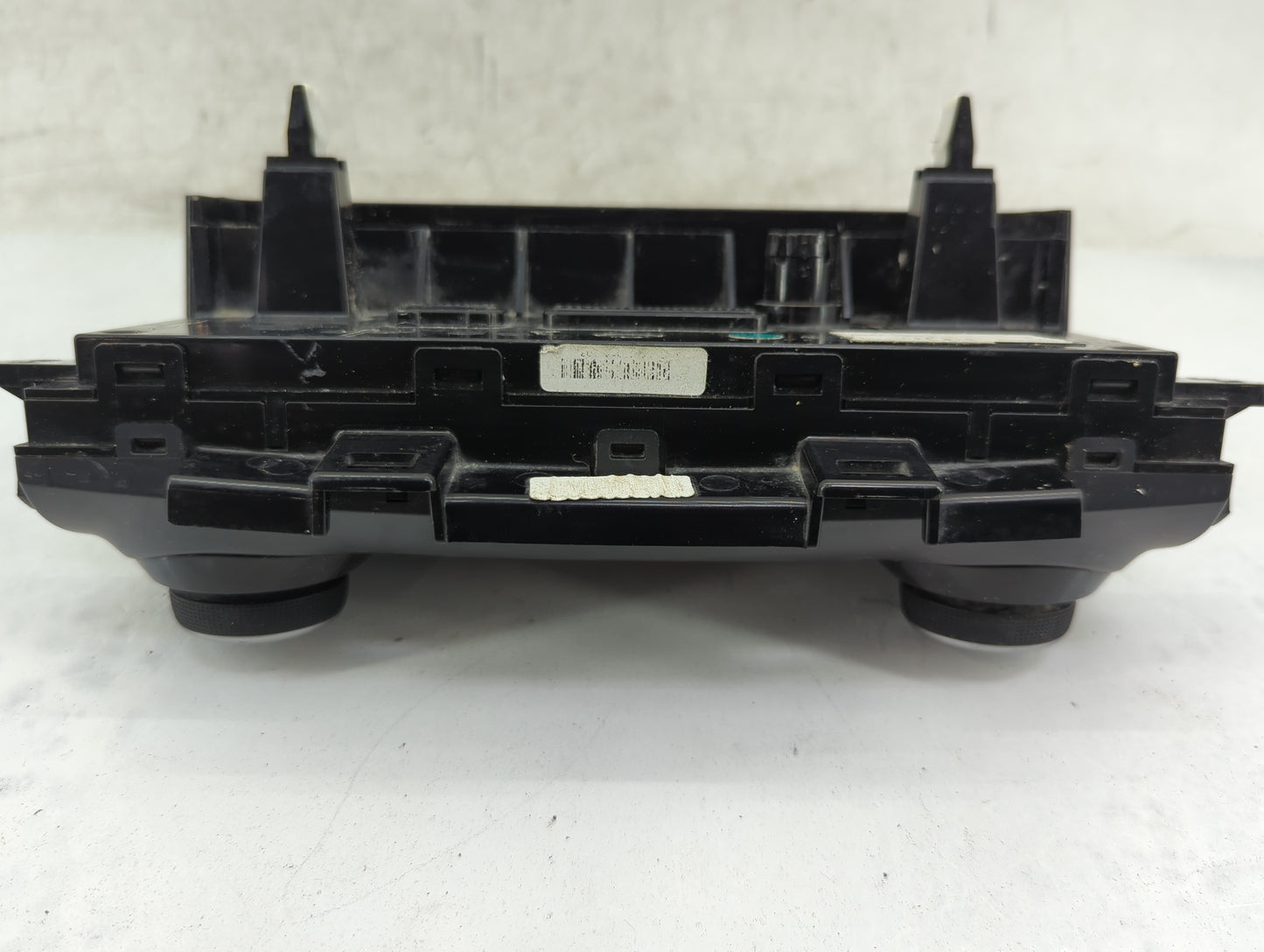 2021 Hyundai Kona Climate Control Module Temperature AC/Heater Replacement P/N:97250-J9XXX Fits OEM Used Auto Parts - Oemuse
