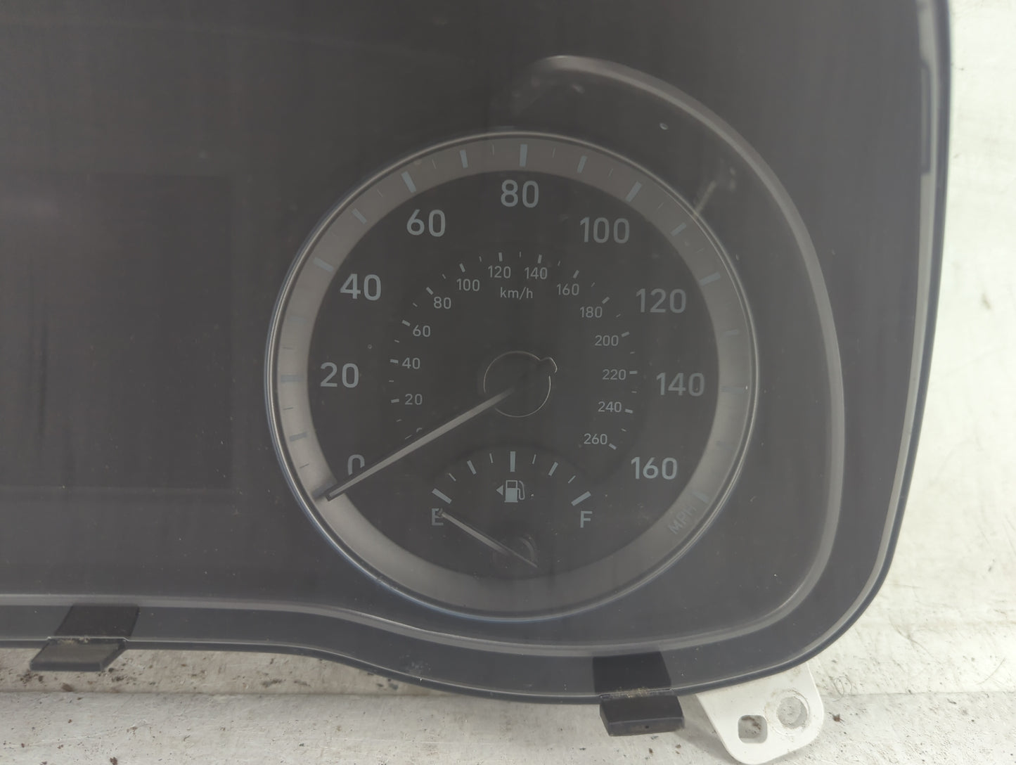 2020-2021 Hyundai Kona Instrument Cluster Speedometer Gauges P/N:94011J9460 IC0-19D075 Fits Fits 2020 2021 OEM Used Auto Par