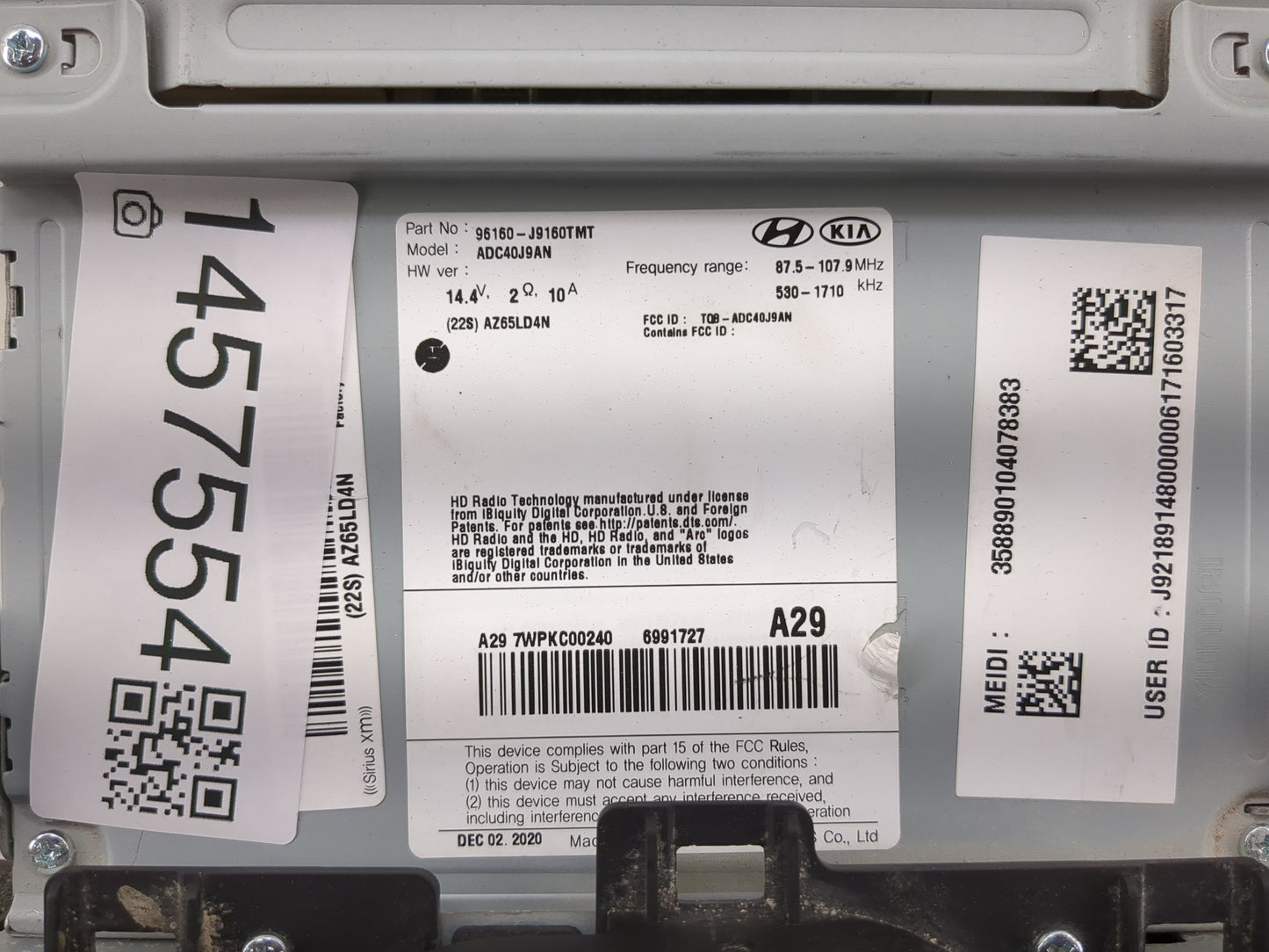 2019-2021 Hyundai Kona Radio AM FM Cd Player Receiver Replacement P/N:96160-J9160TMT Fits Fits 2019 2020 2021 OEM Used Auto 