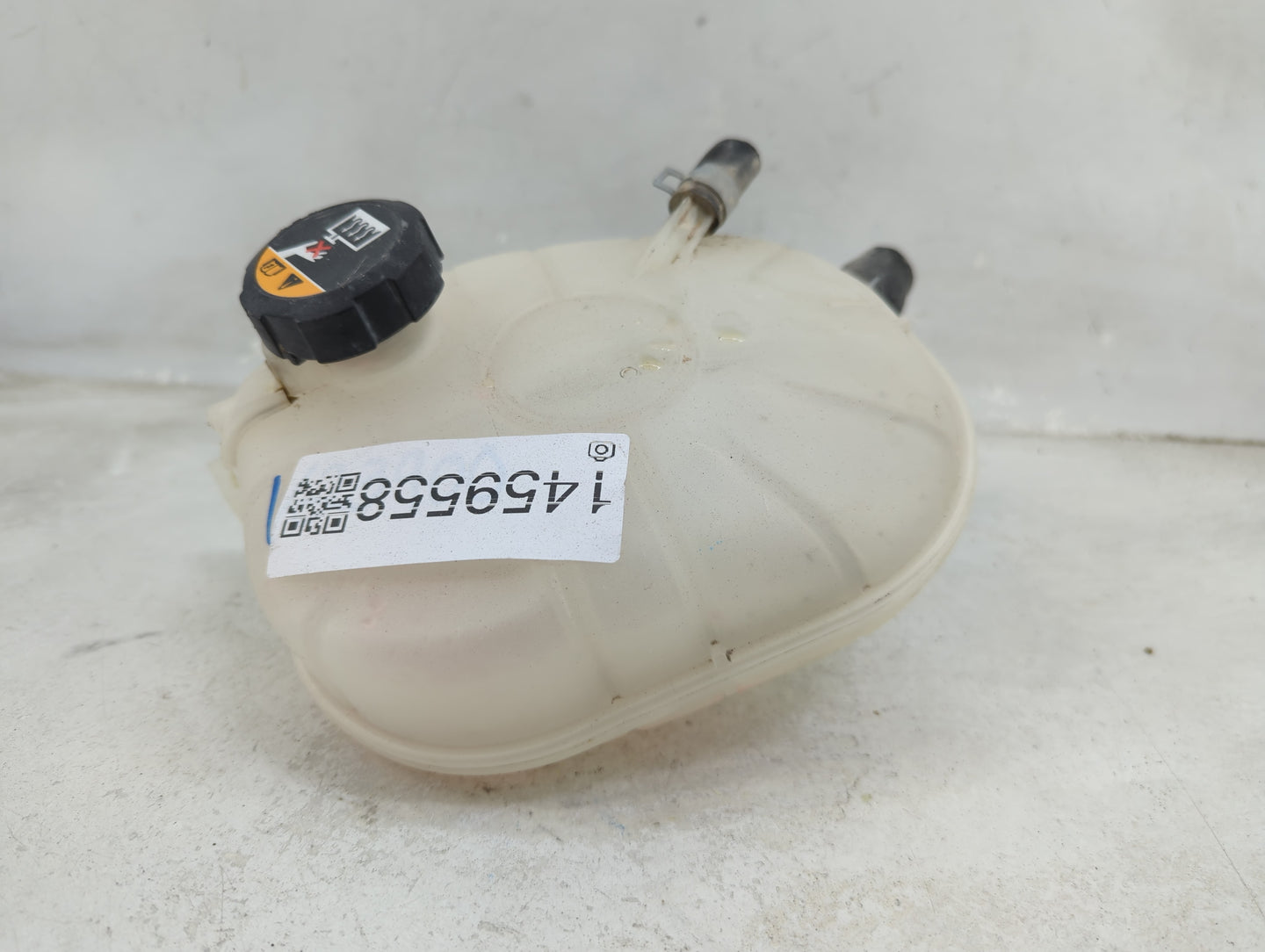 2021 Hyundai Kona Radiator Coolant Overflow Expansion Tank Bottle - Oemusedautoparts1.com
