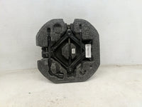 2021 Hyundai Kona Spare Scissor Car Jack Black 1460399 - Oemusedautoparts1.com