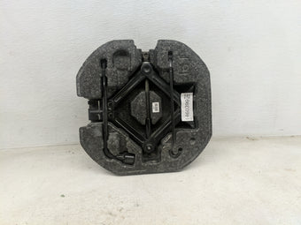 compare product 2021 Hyundai Kona Spare Scissor Car Jack Black 1460399
