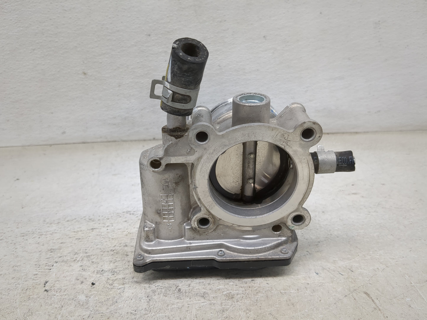 2018-2021 Hyundai Kona Throttle Body P/N:35100-2B340 Fits Fits 2015 2016 2017 2018 2019 2020 2021 2022 OEM Used Auto Parts -