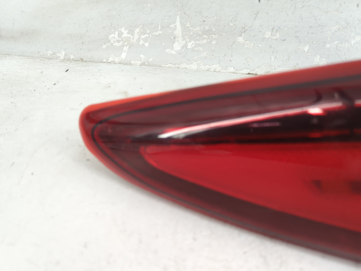 2018-2021 Hyundai Kona Tail Light Assembly Driver Left OEM P/N:92401J9010 Fits Fits 2018 2019 2020 2021 OEM Used Auto Parts 