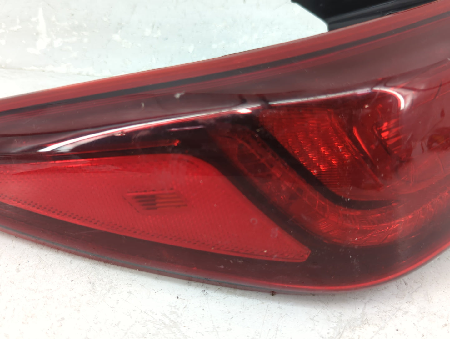 2018-2021 Hyundai Kona Tail Light Assembly Driver Left OEM P/N:92401J9010 Fits Fits 2018 2019 2020 2021 OEM Used Auto Parts 