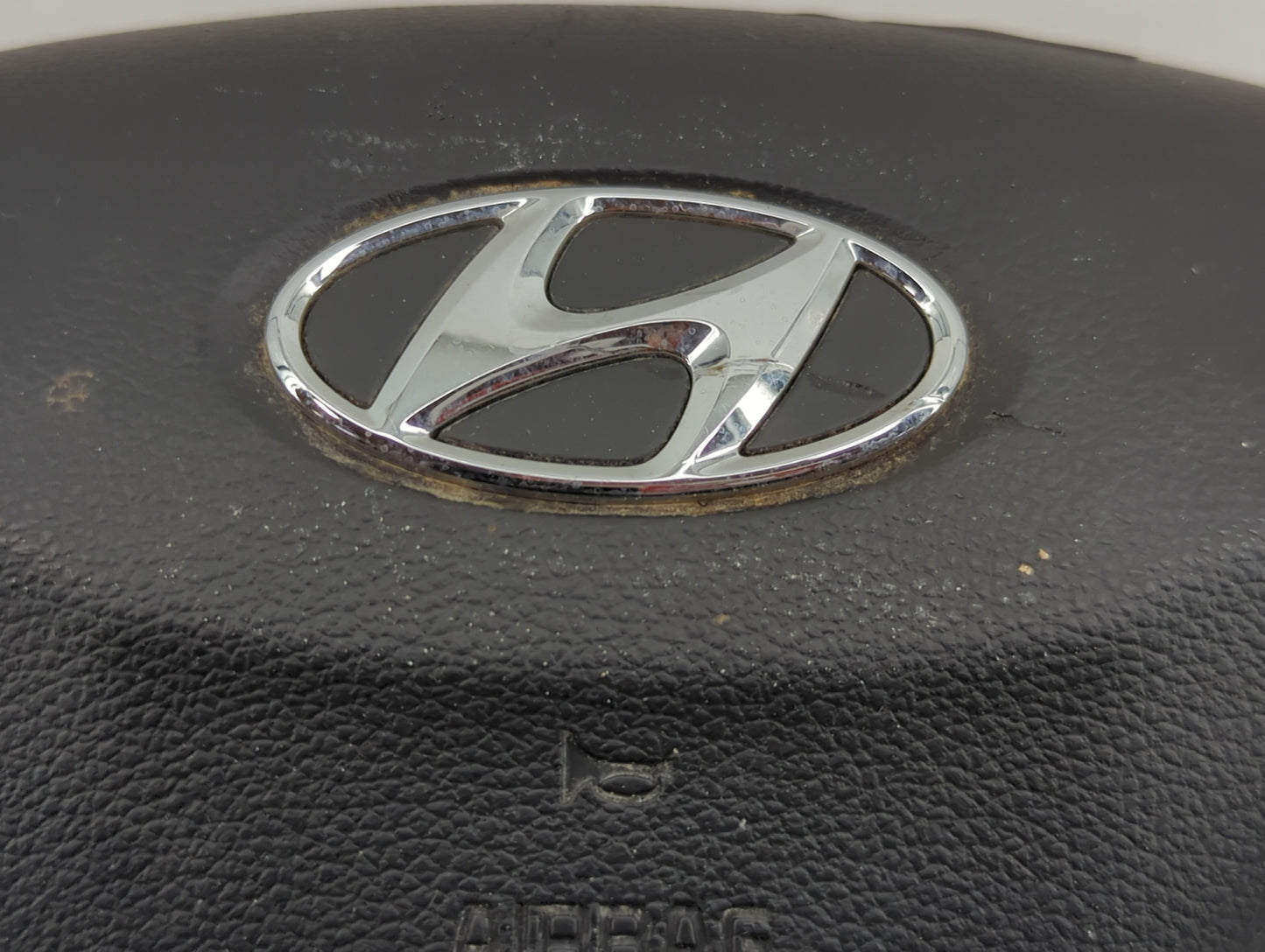 2018-2022 Hyundai Kona Air Bag Driver Left Steering Wheel Mounted - Oemusedautoparts1.com