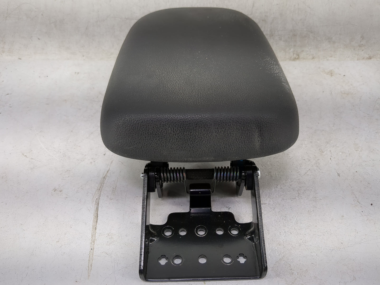 2021 Hyundai Kona Center Console Armrest Cover Lid Fits OEM Used Auto Parts - Oemusedautoparts1.com