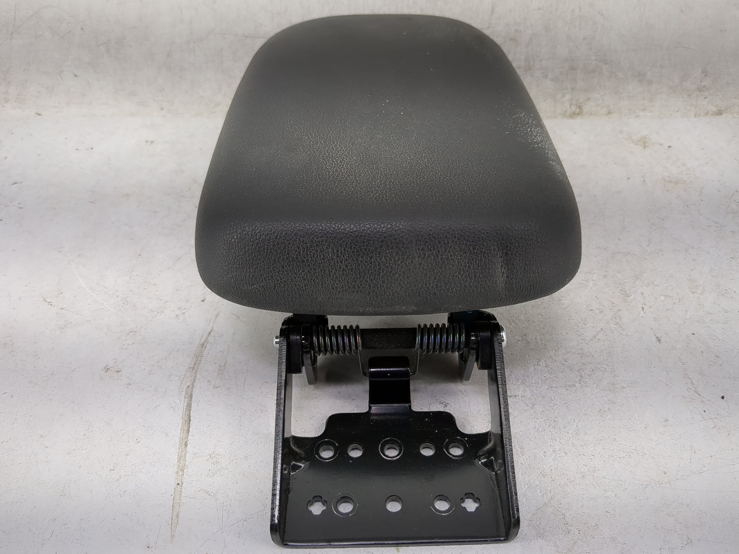 2021 Hyundai Kona Center Console Armrest Cover Lid Fits OEM Used Auto Parts - Oemusedautoparts1.com