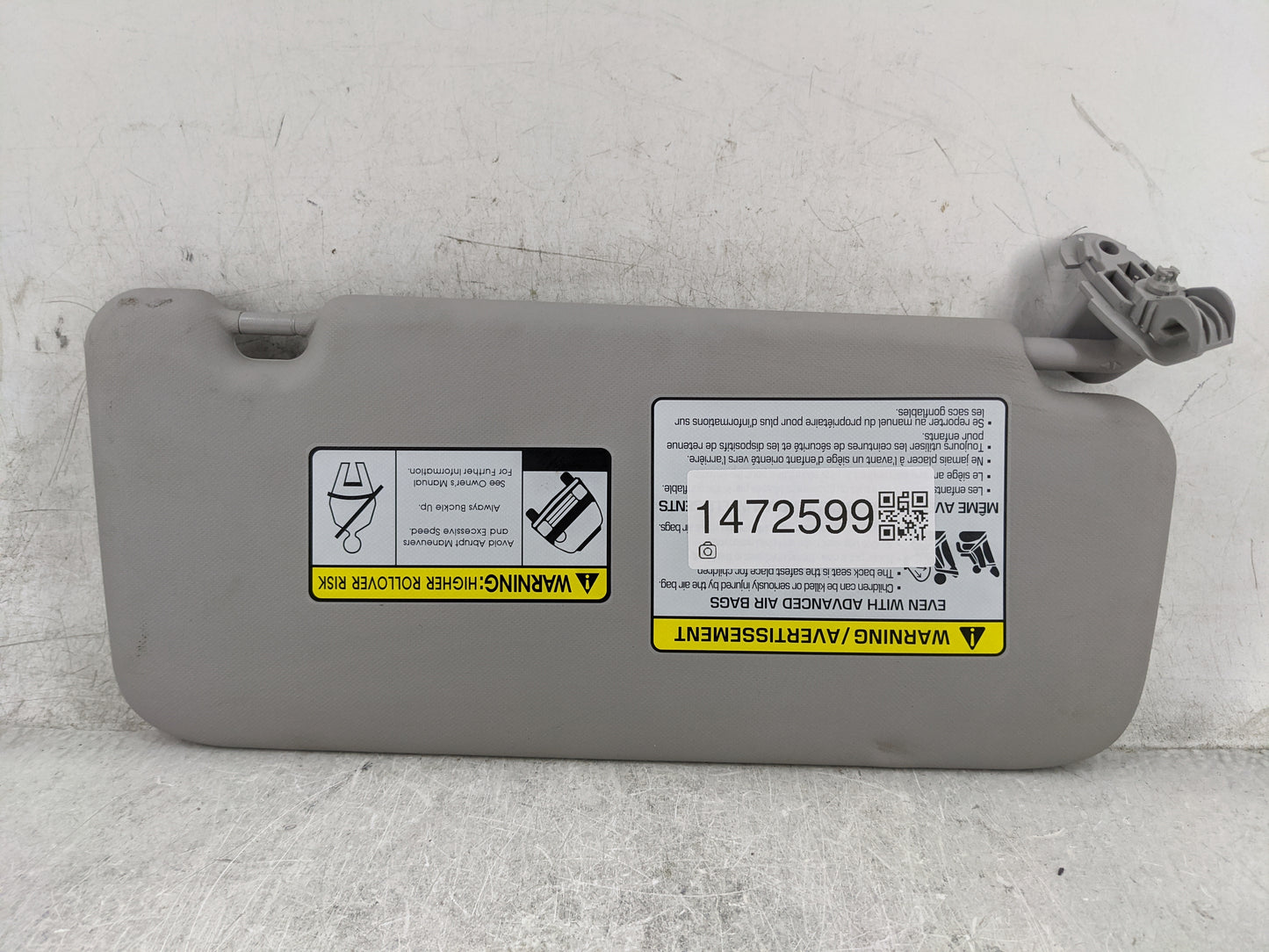 2018-2021 Hyundai Kona Sun Visor Shade Replacement Driver Left Mirror Fits Fits 2018 2019 2020 2021 OEM Used Auto Parts - Oe