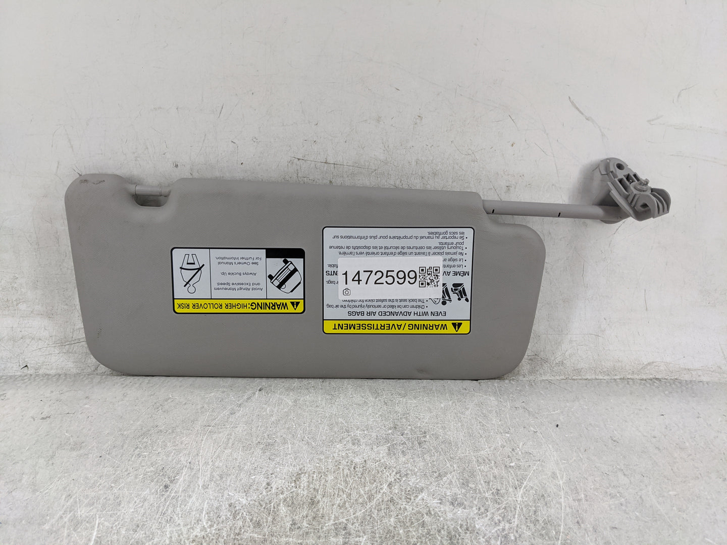 2018-2021 Hyundai Kona Sun Visor Shade Replacement Driver Left Mirror Fits Fits 2018 2019 2020 2021 OEM Used Auto Parts - Oe