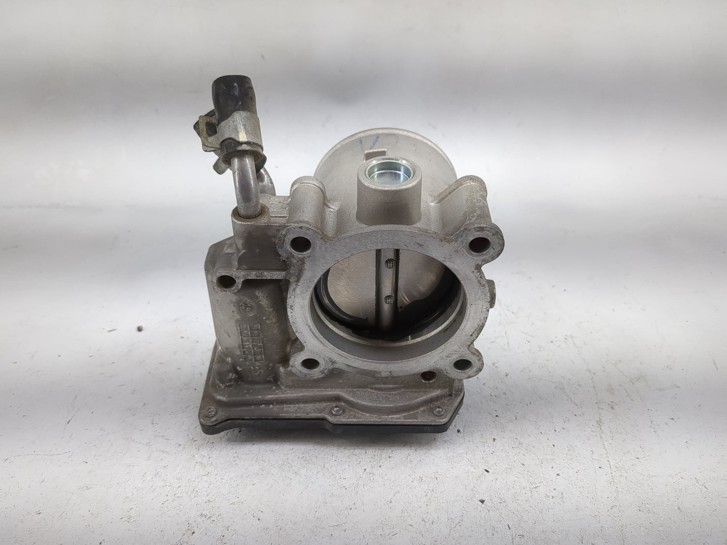 2018-2021 Hyundai Kona Throttle Body P/N:35100-2E400 5532 07D31 Fits Fits 2012 2013 2014 2015 2016 2018 2019 2020 2021 OEM U