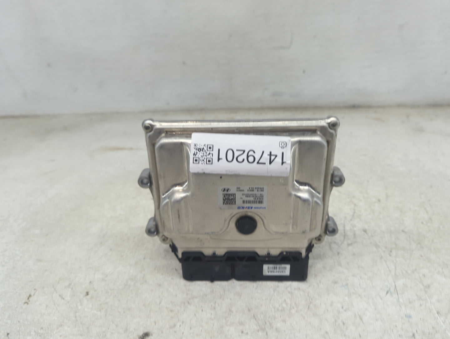 2021 Hyundai Kona PCM Engine Control Computer ECU ECM PCU OEM P/N:39110-2B817 9001323416, 105-1NU06F0, 1323416KA Fits OEM Us