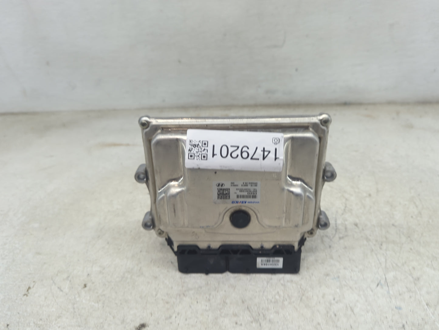 2021 Hyundai Kona PCM Engine Control Computer ECU ECM PCU OEM P/N:39110-2B817 9001323416, 105-1NU06F0, 1323416KA Fits OEM Us