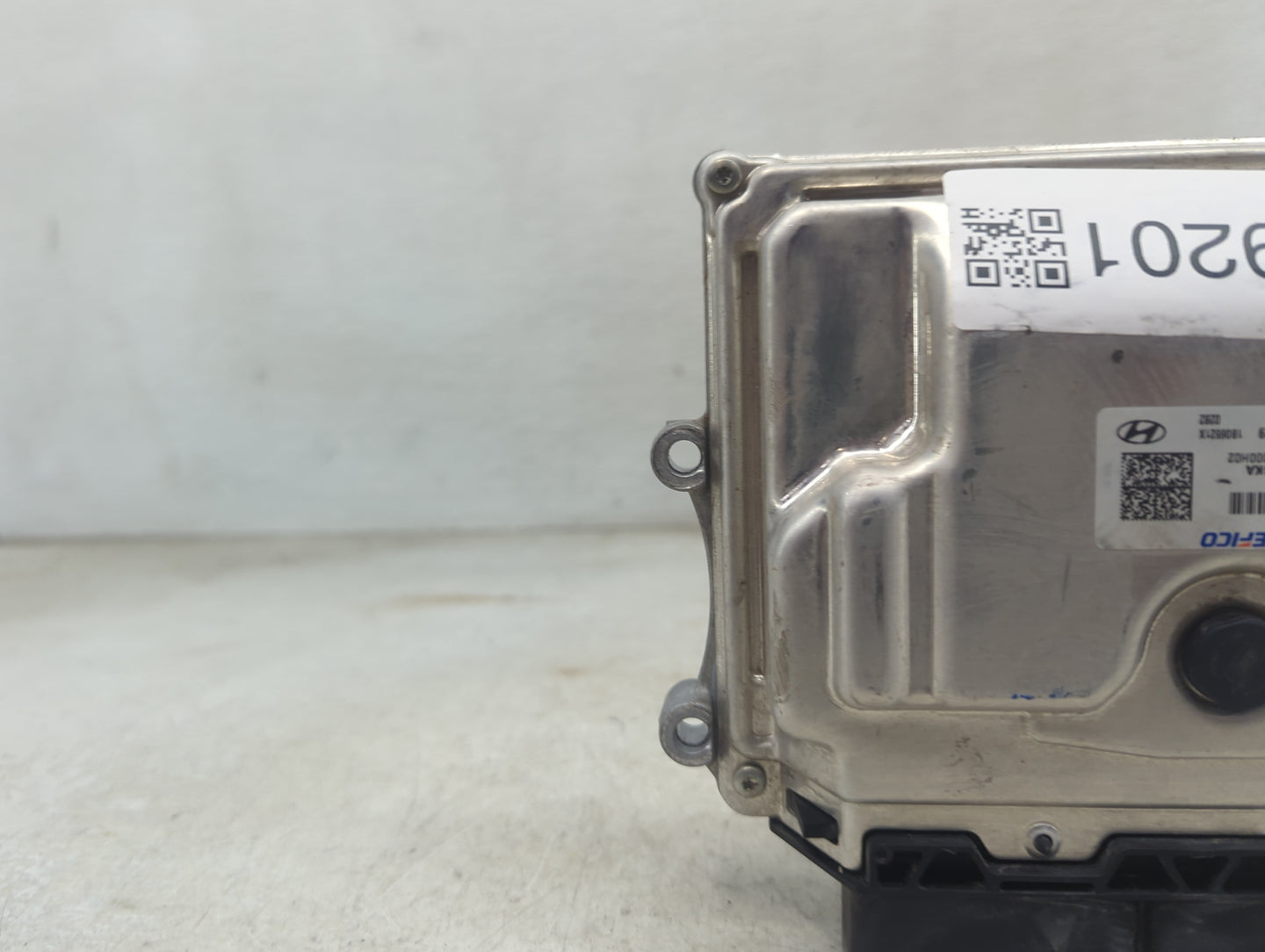 2021 Hyundai Kona PCM Engine Control Computer ECU ECM PCU OEM P/N:39110-2B817 9001323416, 105-1NU06F0, 1323416KA Fits OEM Us