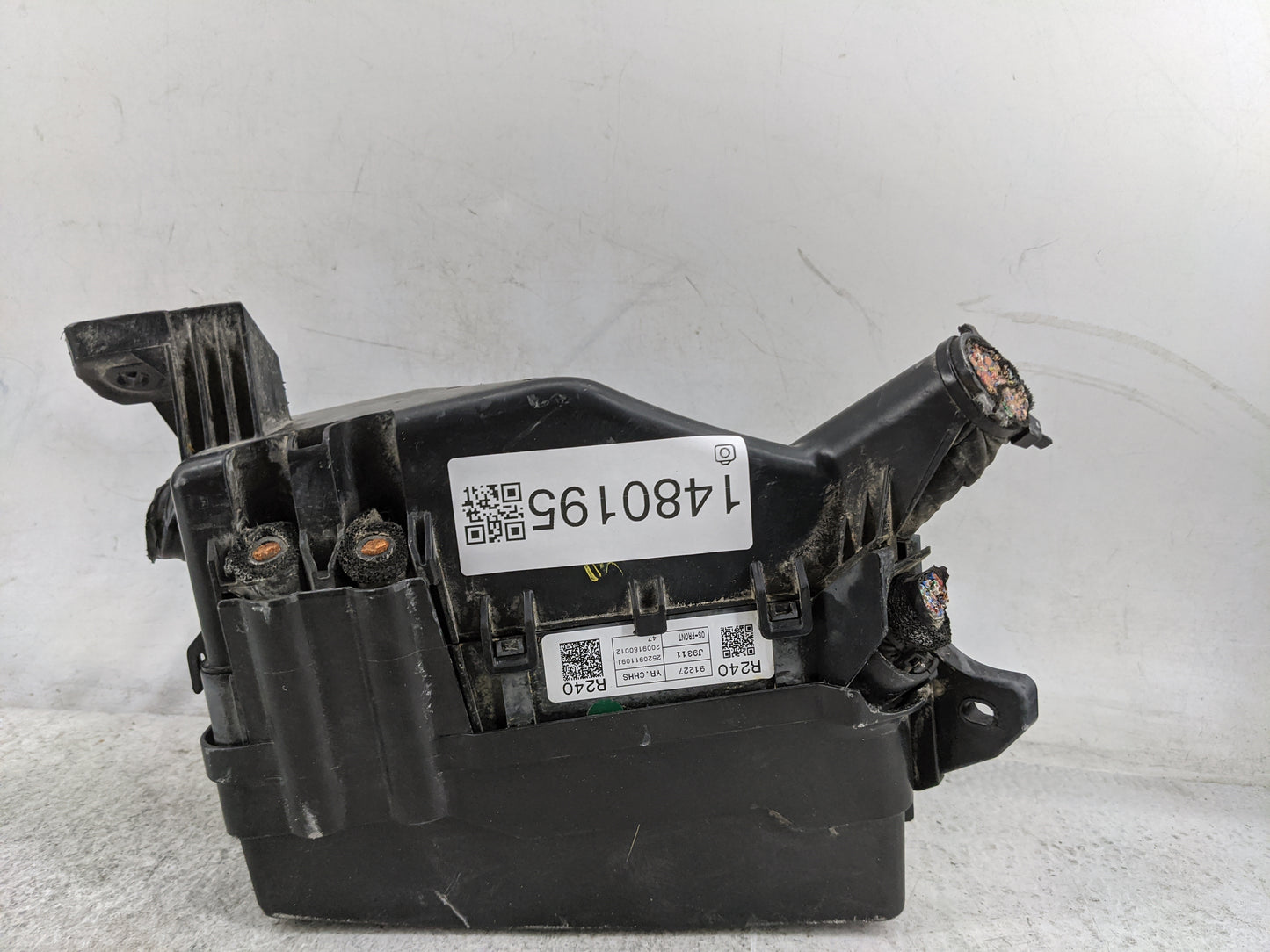 2018-2021 Hyundai Kona Fusebox Fuse Box Panel Relay Module P/N:91227-J9311 Fits Fits 2018 2019 2020 2021 OEM Used Auto Parts