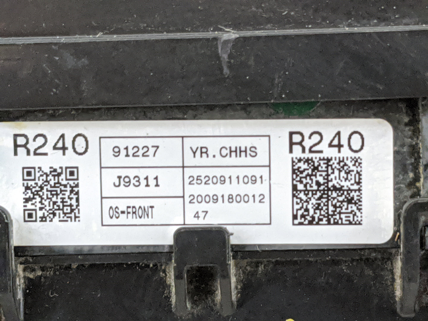 2018-2021 Hyundai Kona Fusebox Fuse Box Panel Relay Module P/N:91227-J9311 Fits Fits 2018 2019 2020 2021 OEM Used Auto Parts