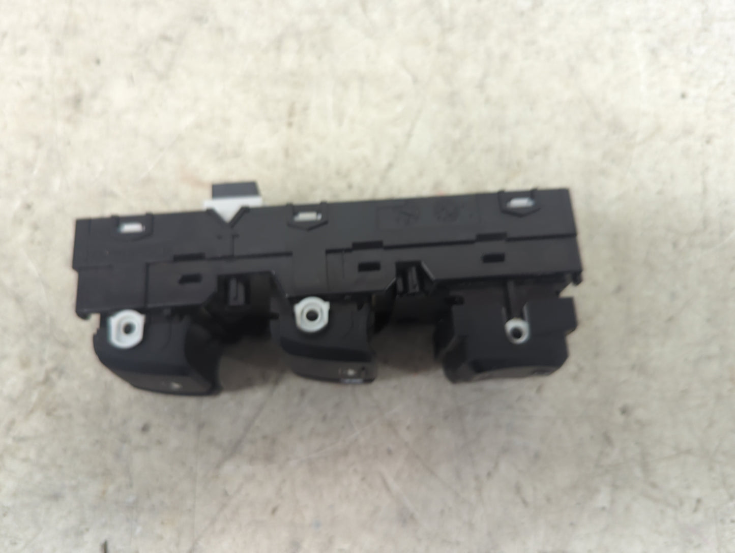 2018-2022 Hyundai Kona Master Power Window Switch Replacement Driver Side Left P/N:3K5490-1200 Fits Fits 2018 2019 2020 2021