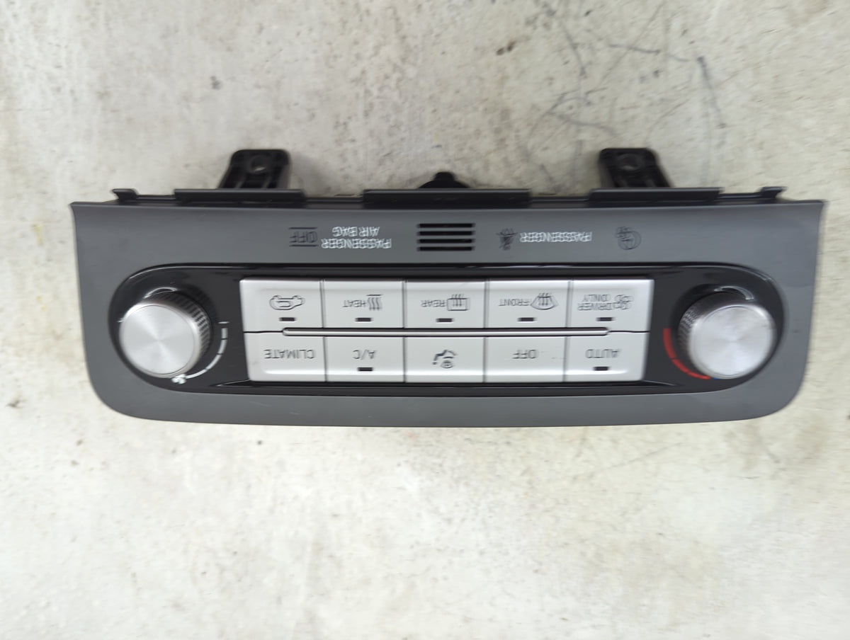 2021 Hyundai Kona Climate Control Module Temperature AC/Heater Replacement P/N:97250-K4XXX Fits OEM Used Auto Parts - Oemuse
