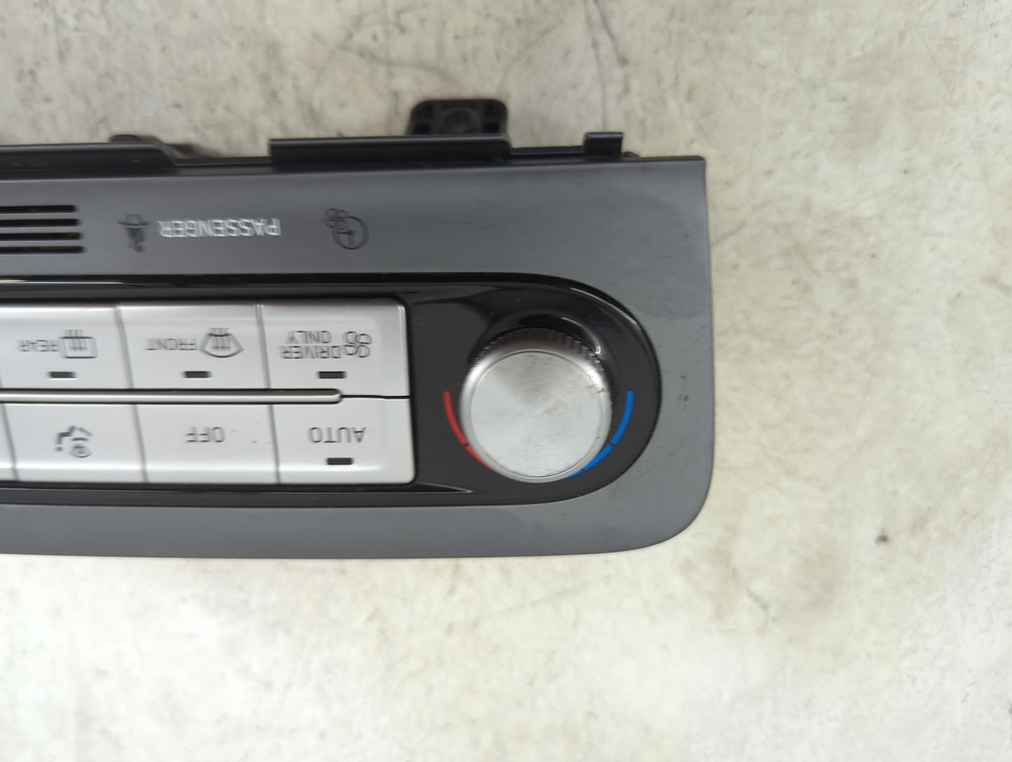 2021 Hyundai Kona Climate Control Module Temperature AC/Heater Replacement P/N:97250-K4XXX Fits OEM Used Auto Parts - Oemuse