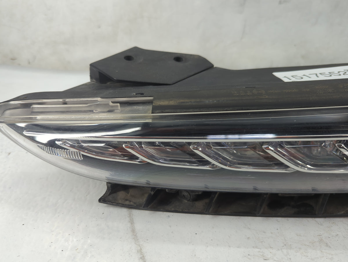 2018-2021 Hyundai Kona Driver Left Oem Front Light Lamp Black - Oemusedautoparts1.com