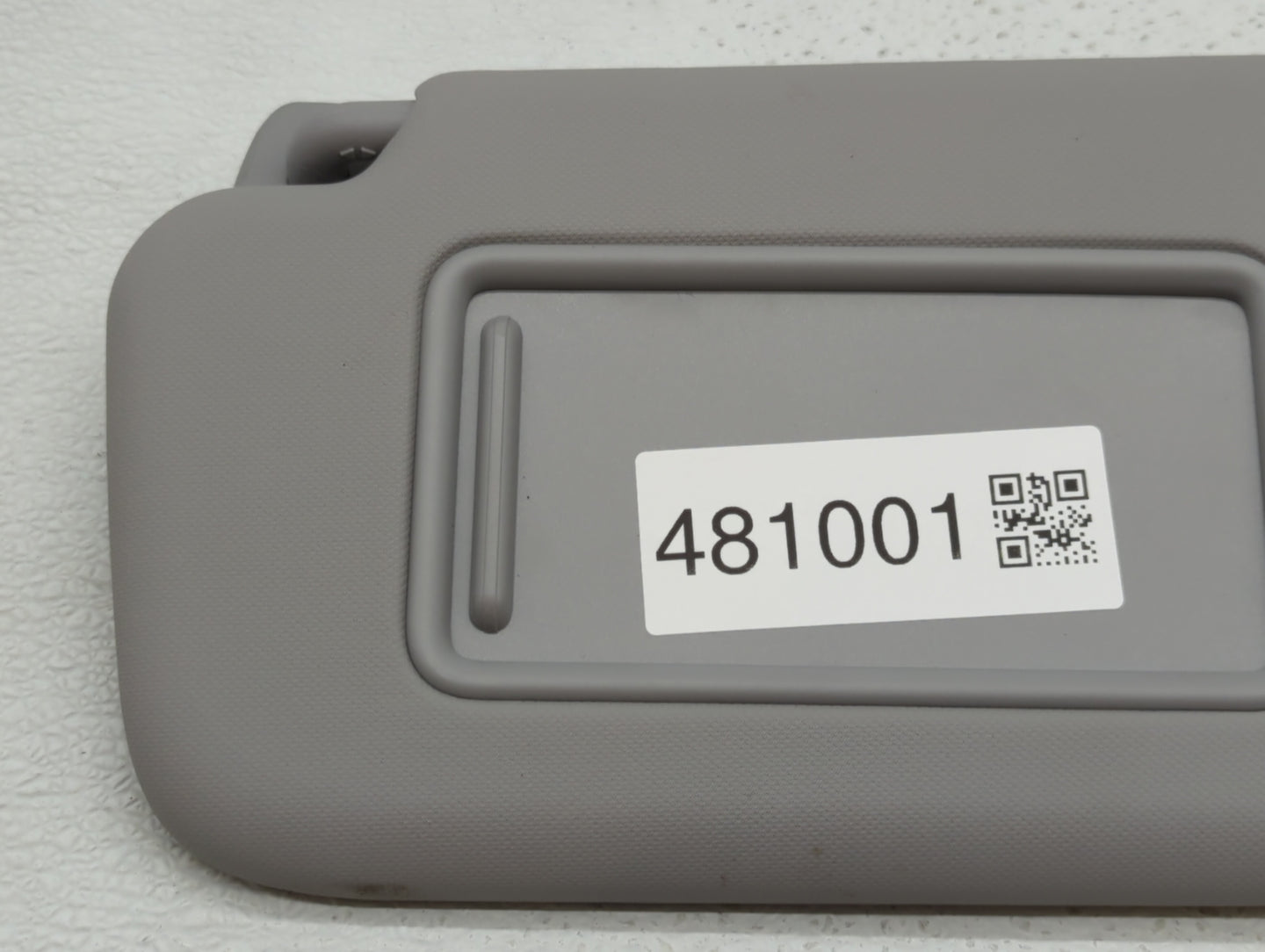 2018-2021 Hyundai Kona Sun Visor Shade Replacement Passenger Right Mirror Fits Fits 2018 2019 2020 2021 OEM Used Auto Parts 