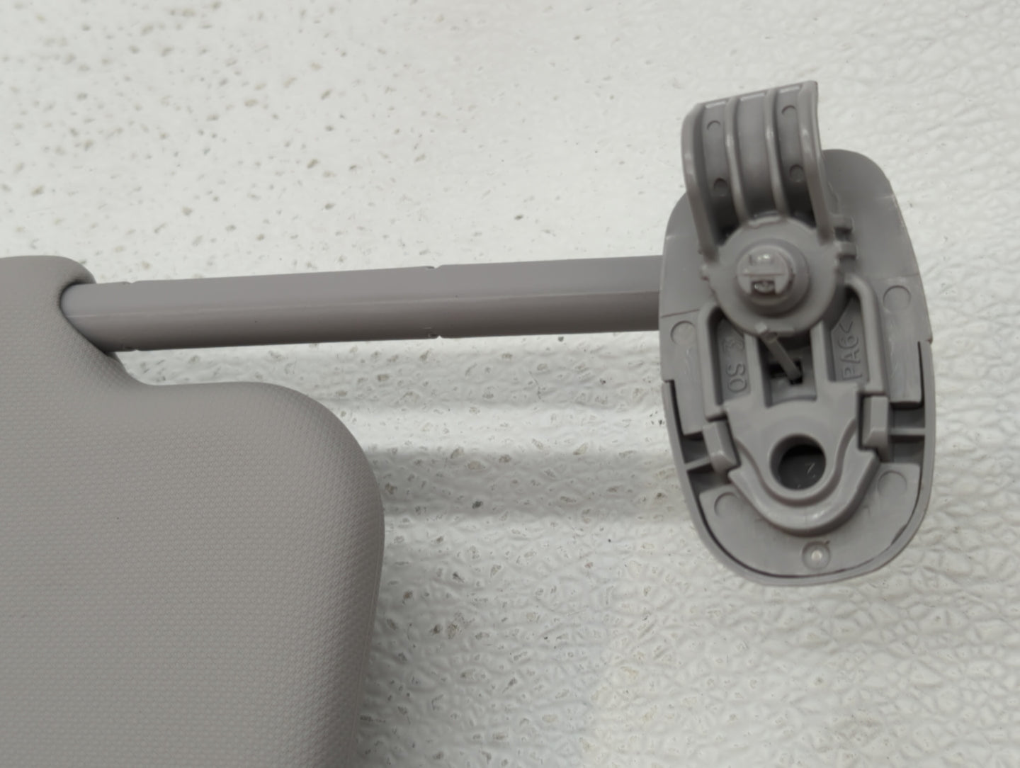 2018-2021 Hyundai Kona Sun Visor Shade Replacement Passenger Right Mirror Fits Fits 2018 2019 2020 2021 OEM Used Auto Parts 