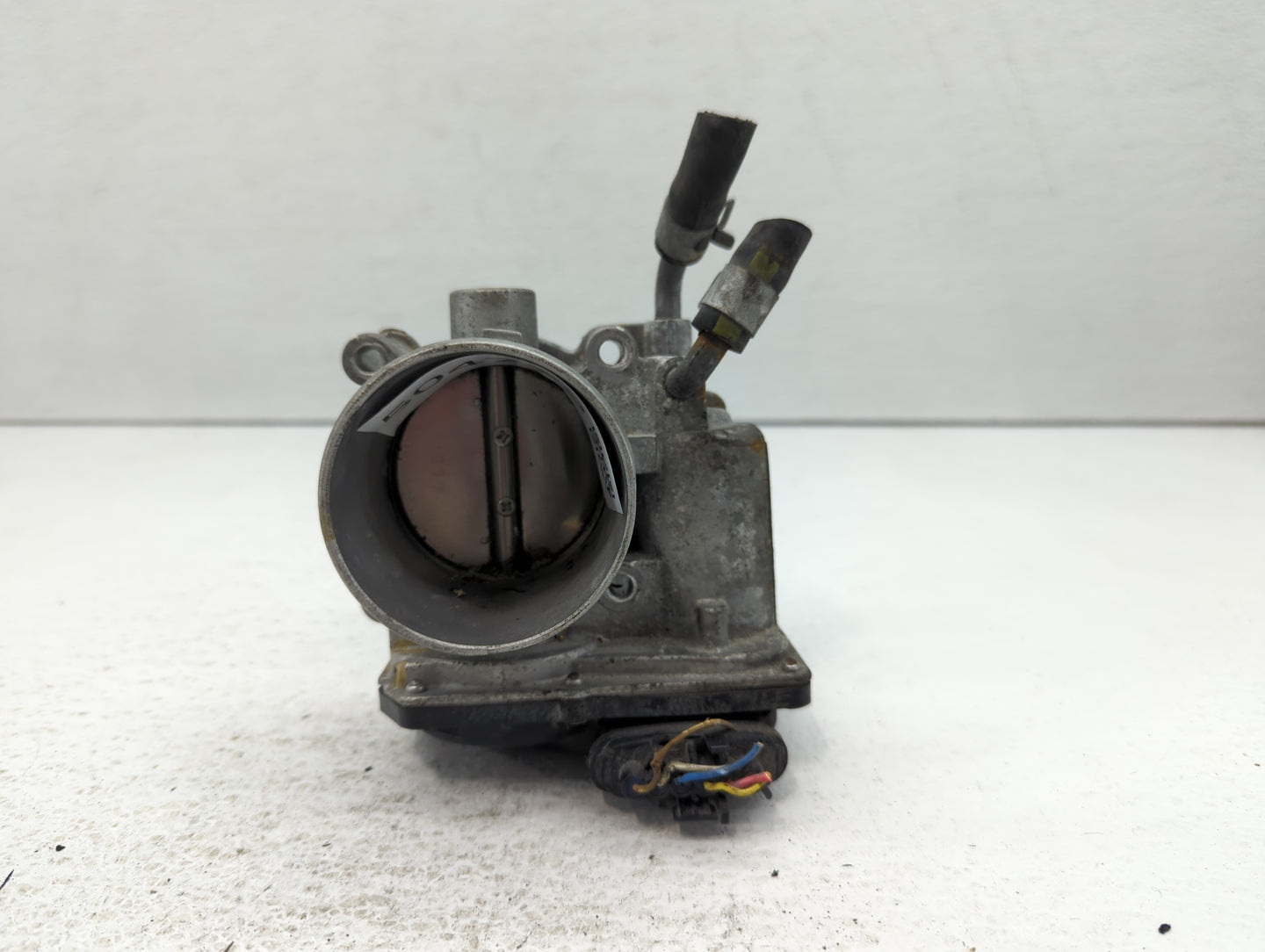 2018-2021 Hyundai Kona Throttle Body P/N:5532 07D02 Fits Fits 2012 2013 2014 2015 2016 2018 2019 2020 2021 OEM Used Auto Par