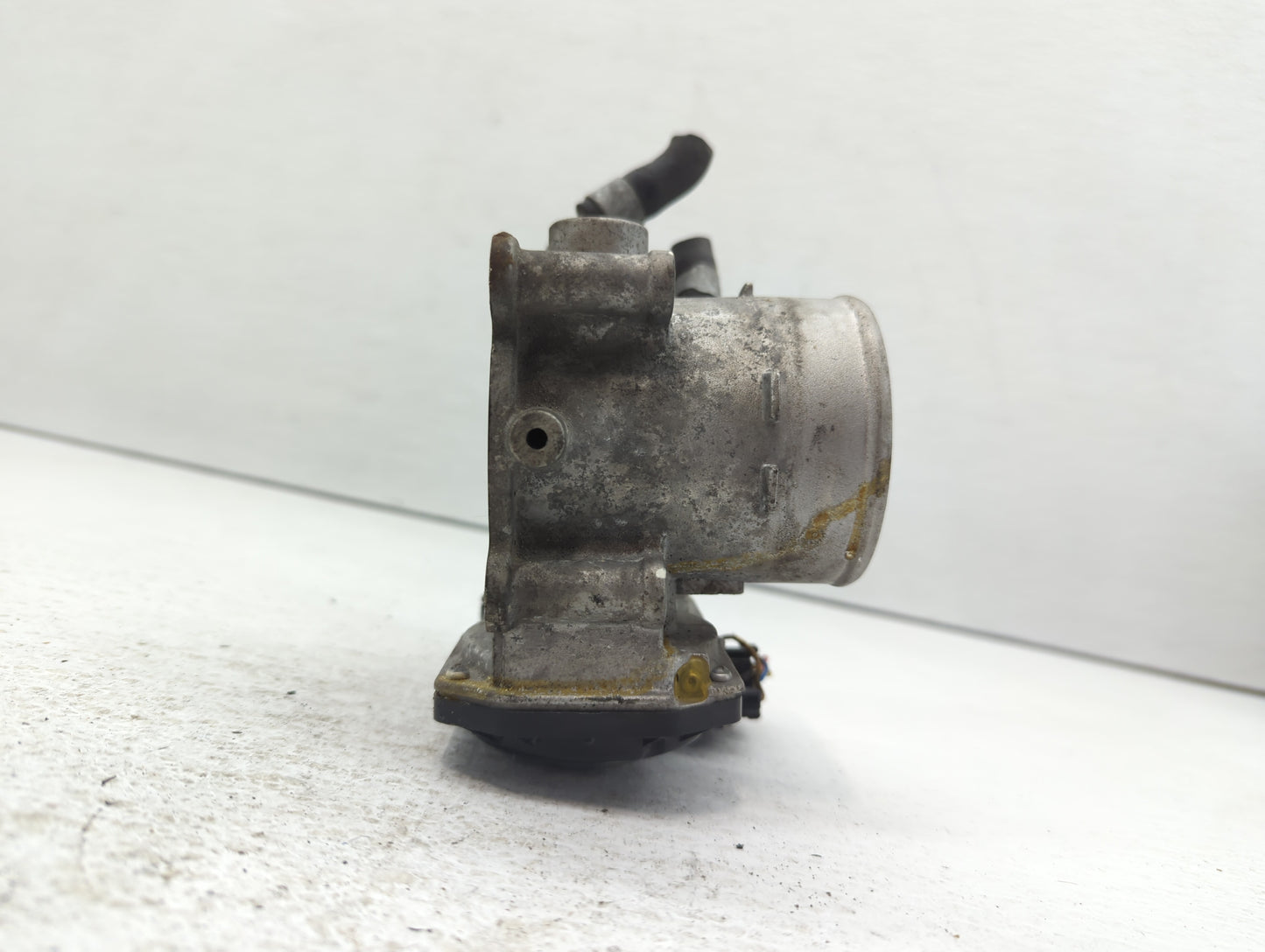 2018-2021 Hyundai Kona Throttle Body P/N:5532 07D02 Fits Fits 2012 2013 2014 2015 2016 2018 2019 2020 2021 OEM Used Auto Par