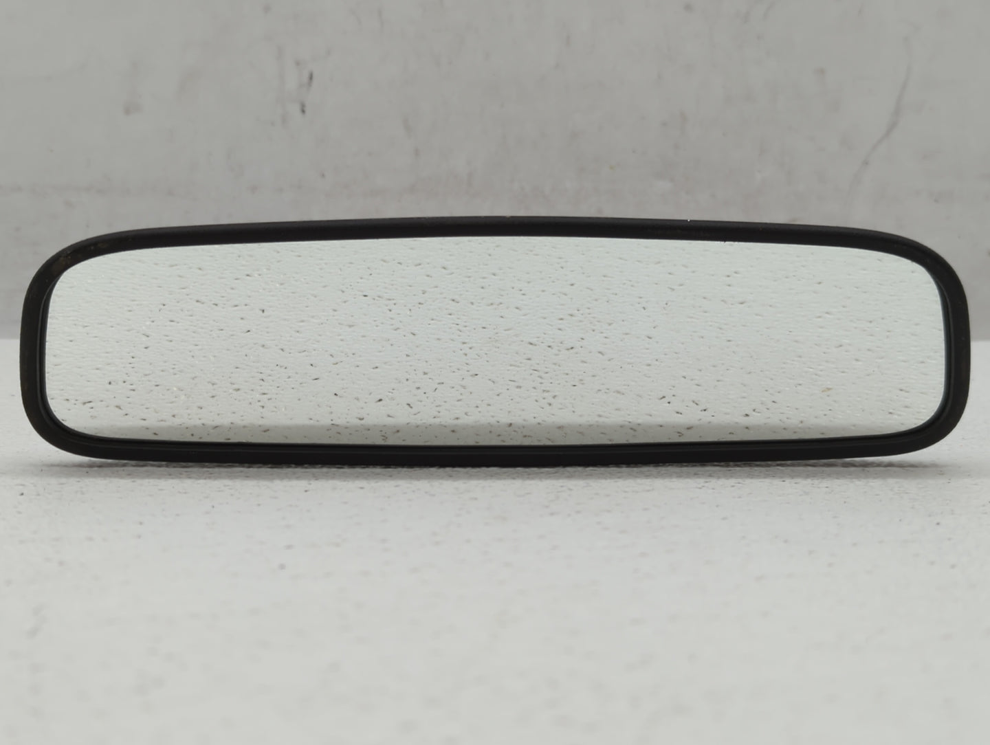 2018-2021 Hyundai Kona Interior Rear View Mirror Replacement OEM P/N:E13049848 Fits OEM Used Auto Parts - Oemusedautoparts1.