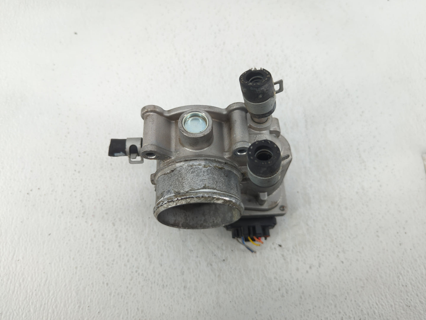 2018-2021 Hyundai Kona Throttle Body P/N:35100-2B340 Fits Fits 2015 2016 2017 2018 2019 2020 2021 2022 OEM Used Auto Parts -