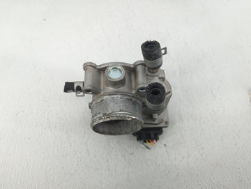 2018-2021 Hyundai Kona Throttle Body P/N:35100-2B340 Fits Fits 2015 2016 2017 2018 2019 2020 2021 2022 OEM Used Auto Parts