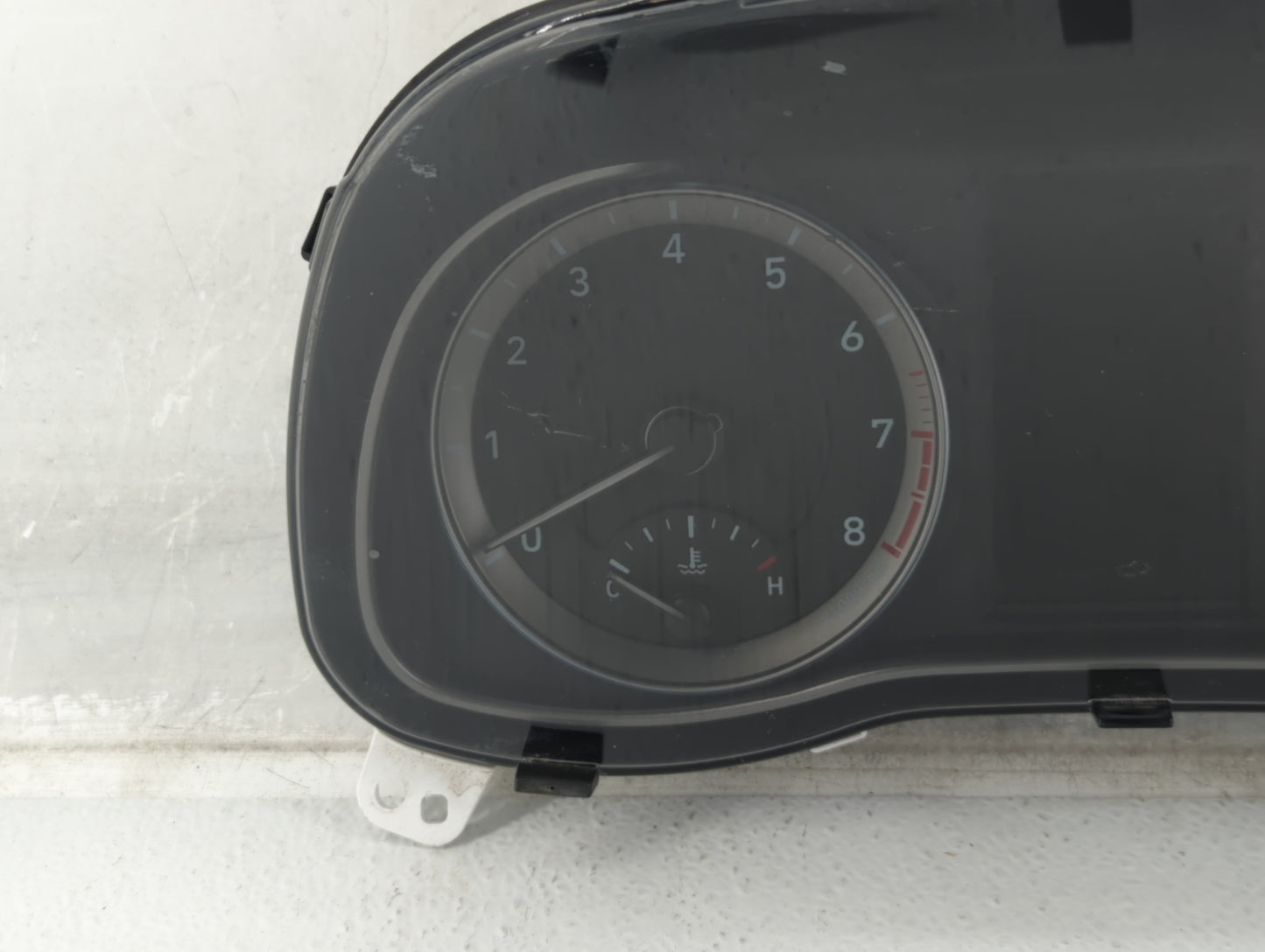 2019-2021 Hyundai Kona Instrument Cluster Speedometer Gauges P/N:94021J9330 Miles: Fits Fits 2019 2020 2021 OEM Used Auto Pa