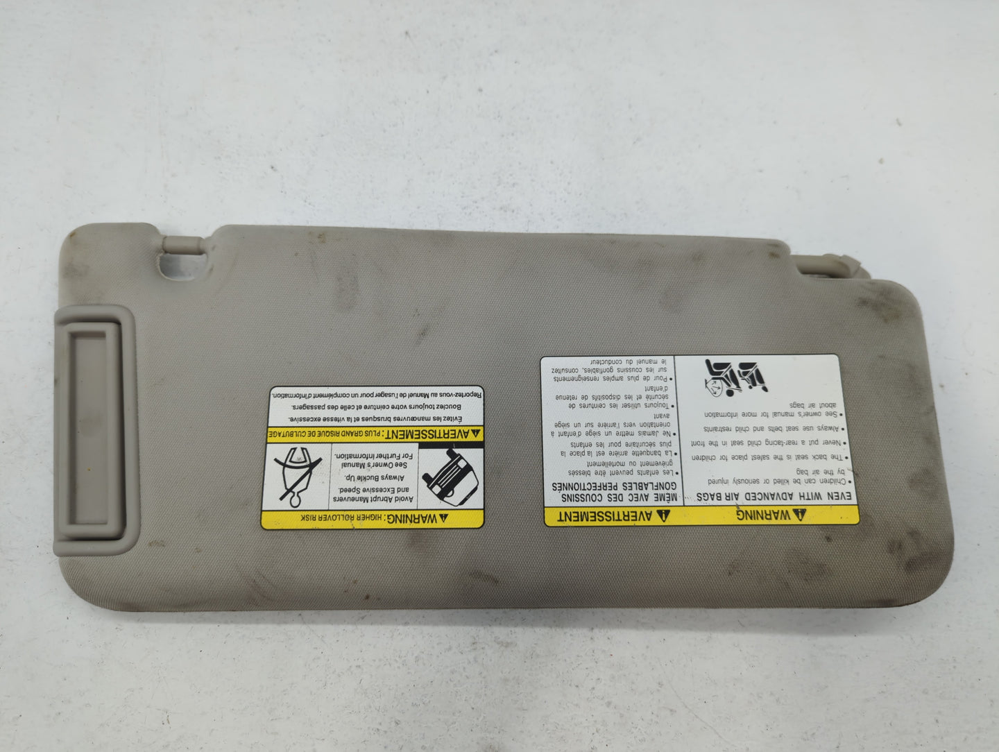 2018-2021 Hyundai Kona Sun Visor Shade Replacement Driver Left Mirror Fits Fits 2018 2019 2020 2021 OEM Used Auto Parts - Oe