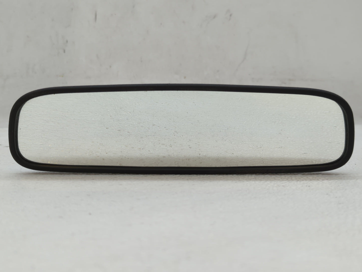 2018-2021 Hyundai Kona Interior Rear View Mirror Replacement OEM P/N:E13049848 Fits OEM Used Auto Parts - Oemusedautoparts1.