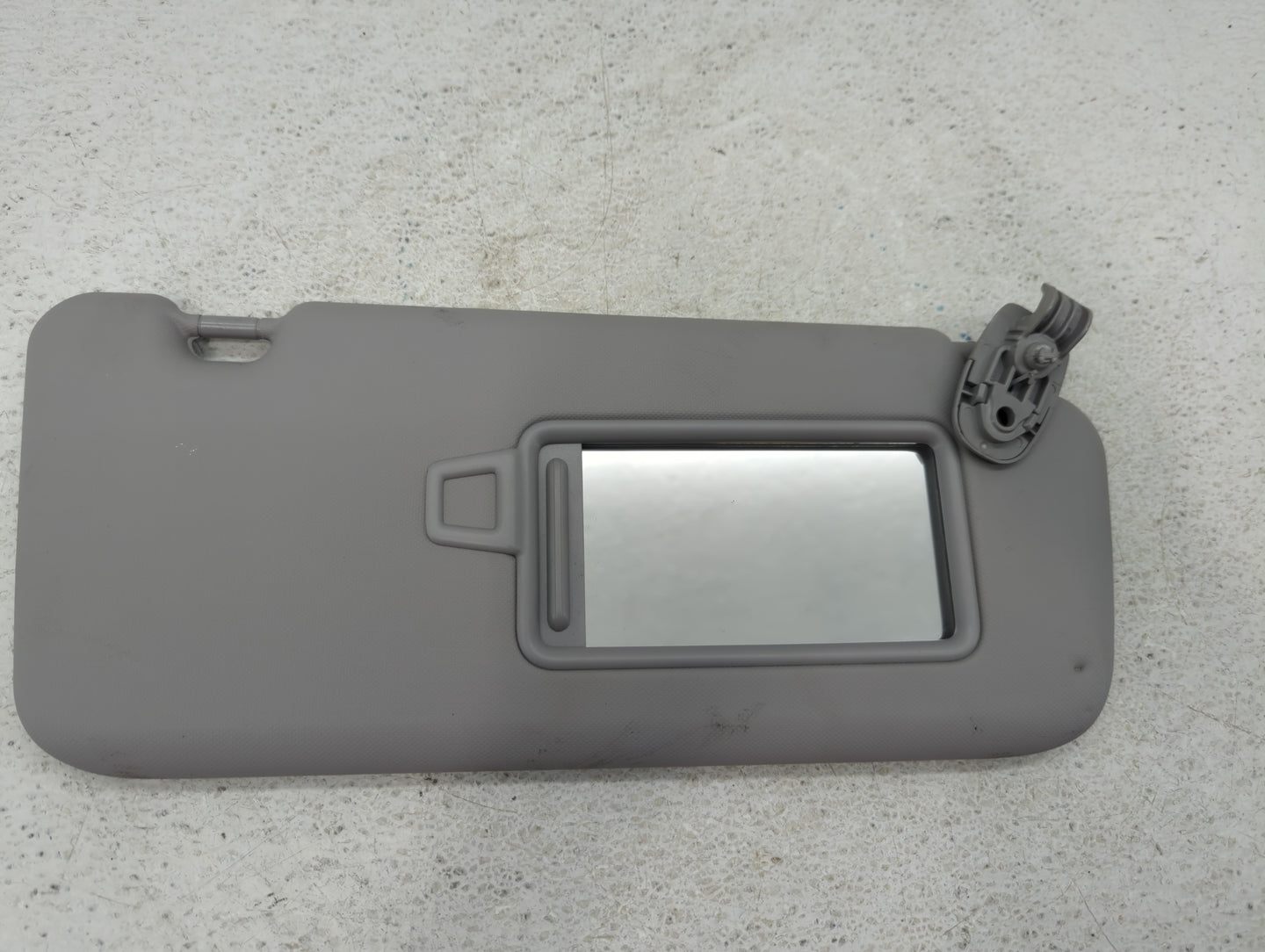 2018-2021 Hyundai Kona Sun Visor Shade Replacement Passenger Right Mirror Fits Fits 2018 2019 2020 2021 OEM Used Auto Parts 