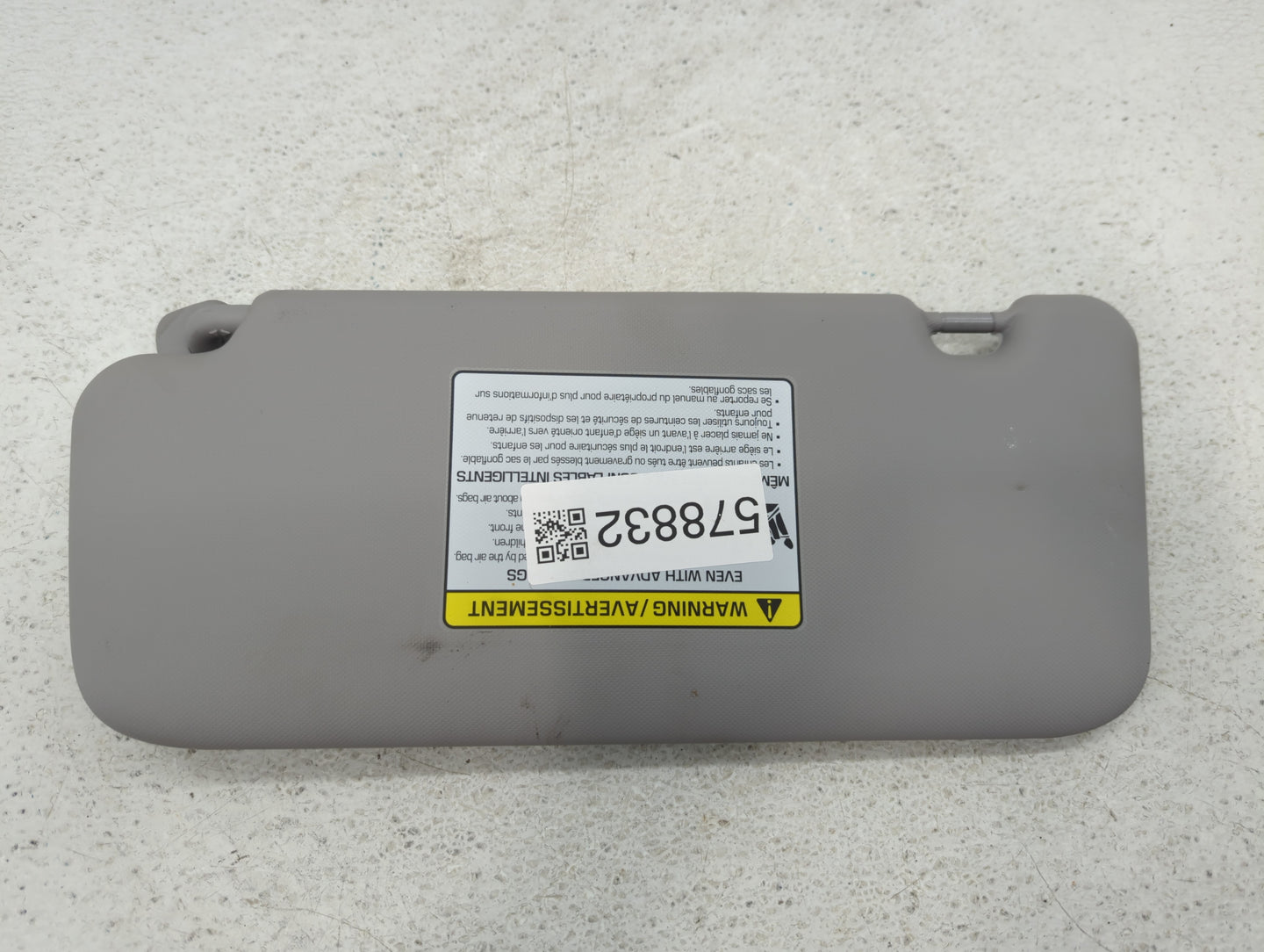 2018-2021 Hyundai Kona Sun Visor Shade Replacement Passenger Right Mirror Fits Fits 2018 2019 2020 2021 OEM Used Auto Parts 