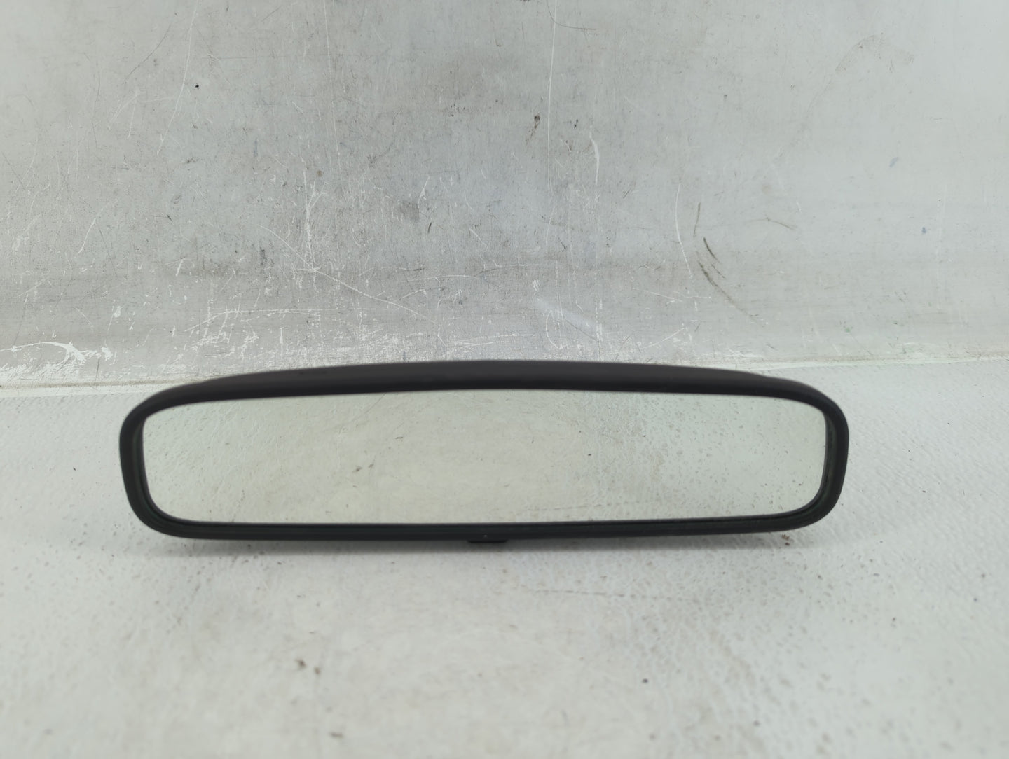 2018-2021 Hyundai Kona Interior Rear View Mirror Replacement OEM P/N:E13049848 Fits OEM Used Auto Parts - Oemusedautoparts1.