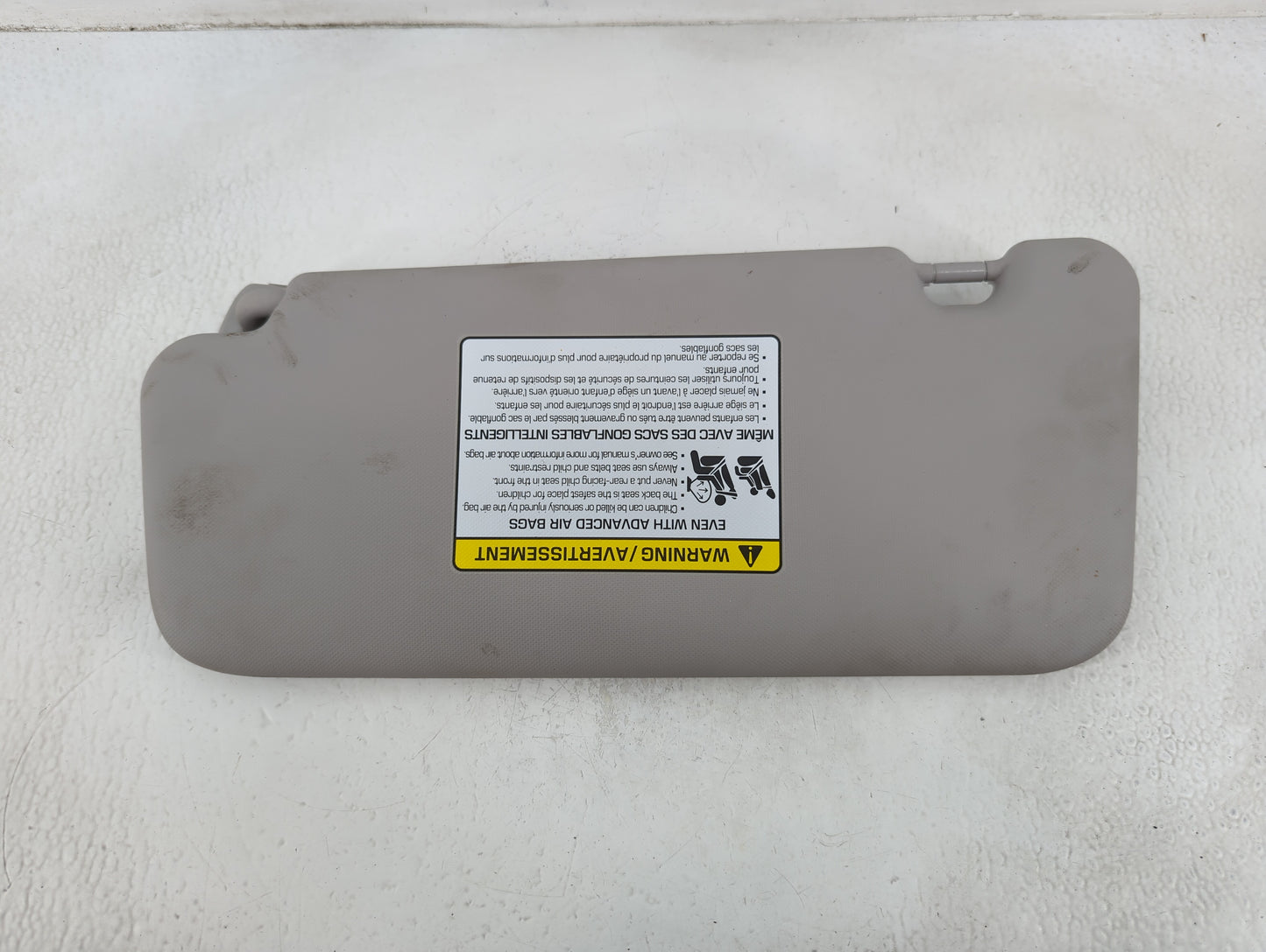 2018-2021 Hyundai Kona Sun Visor Shade Replacement Passenger Right Mirror Fits Fits 2018 2019 2020 2021 OEM Used Auto Parts 