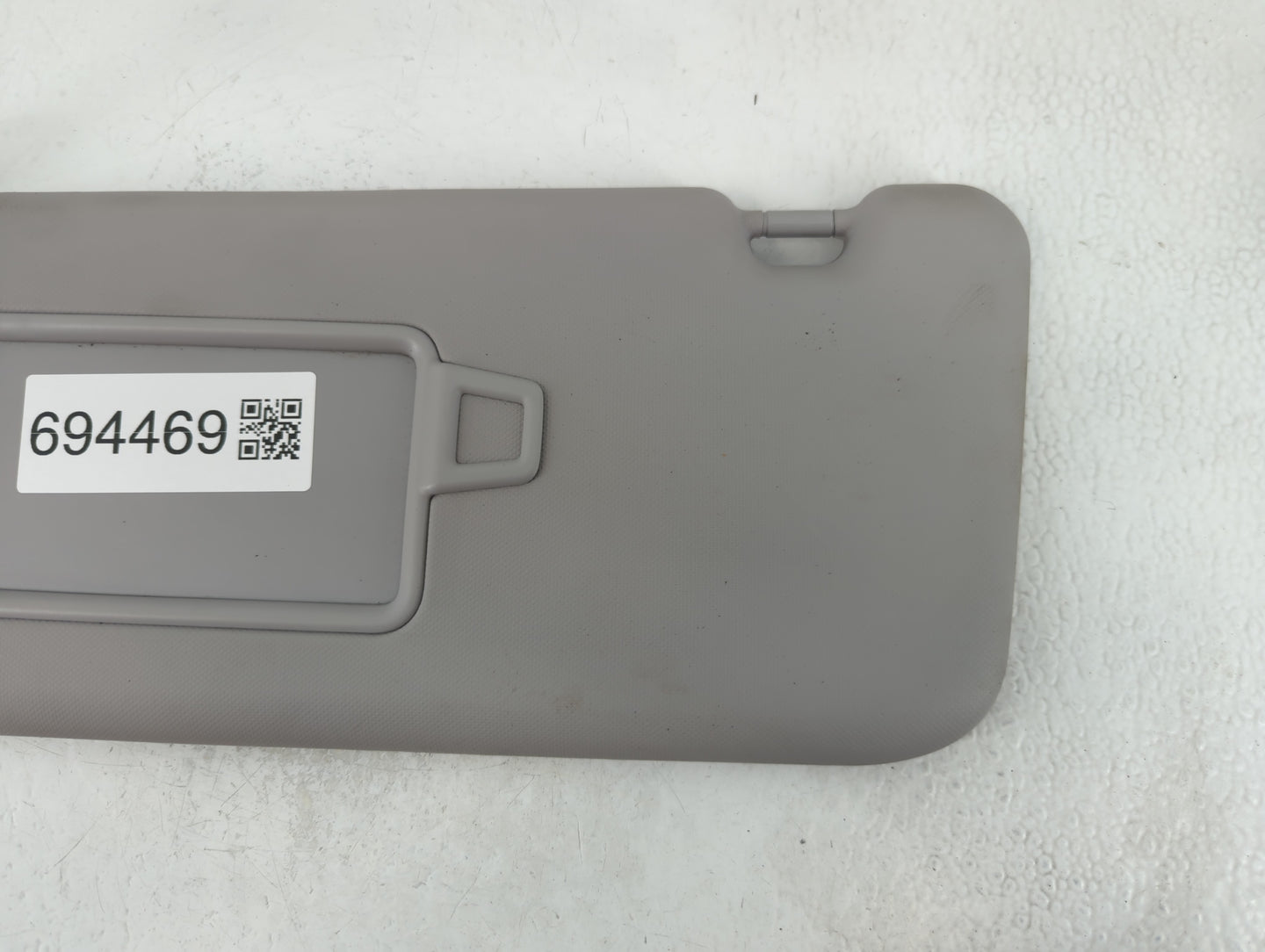 2018-2021 Hyundai Kona Sun Visor Shade Replacement Driver Left Mirror Fits Fits 2018 2019 2020 2021 OEM Used Auto Parts - Oe